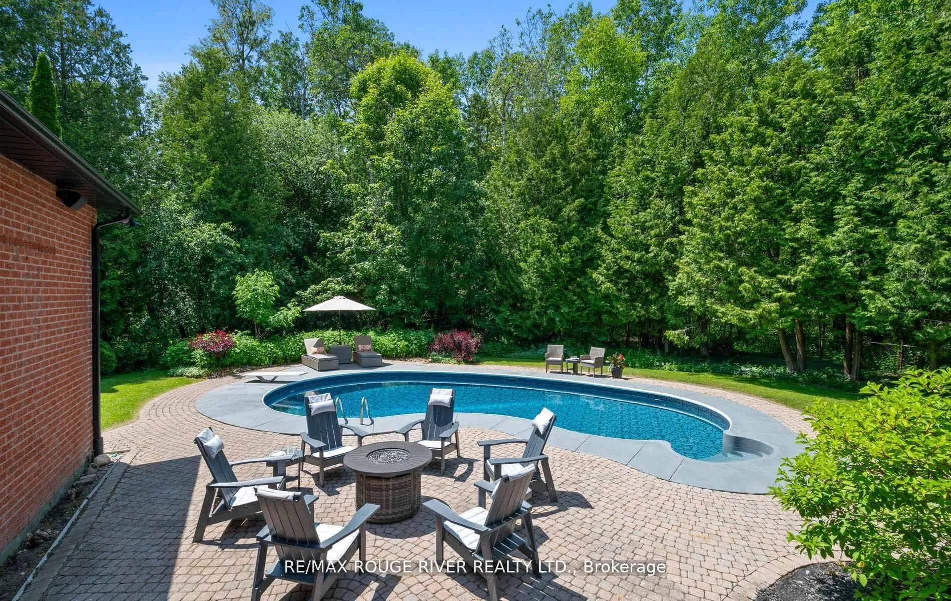 Photo 33 of 10 Kresia Lane, Clarington, Rural Clarington — HOMEH