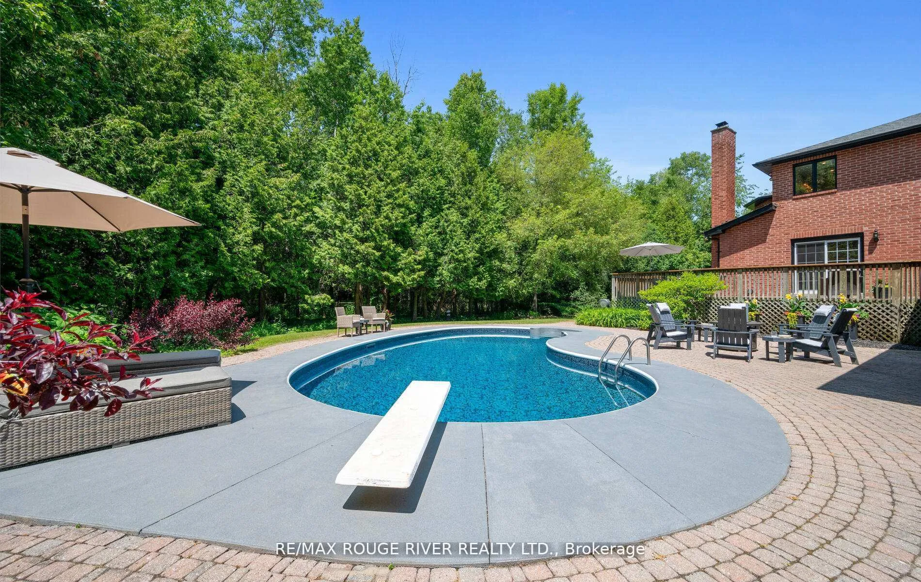 Photo 34 of 10 Kresia Lane, Clarington, Rural Clarington — HOMEH