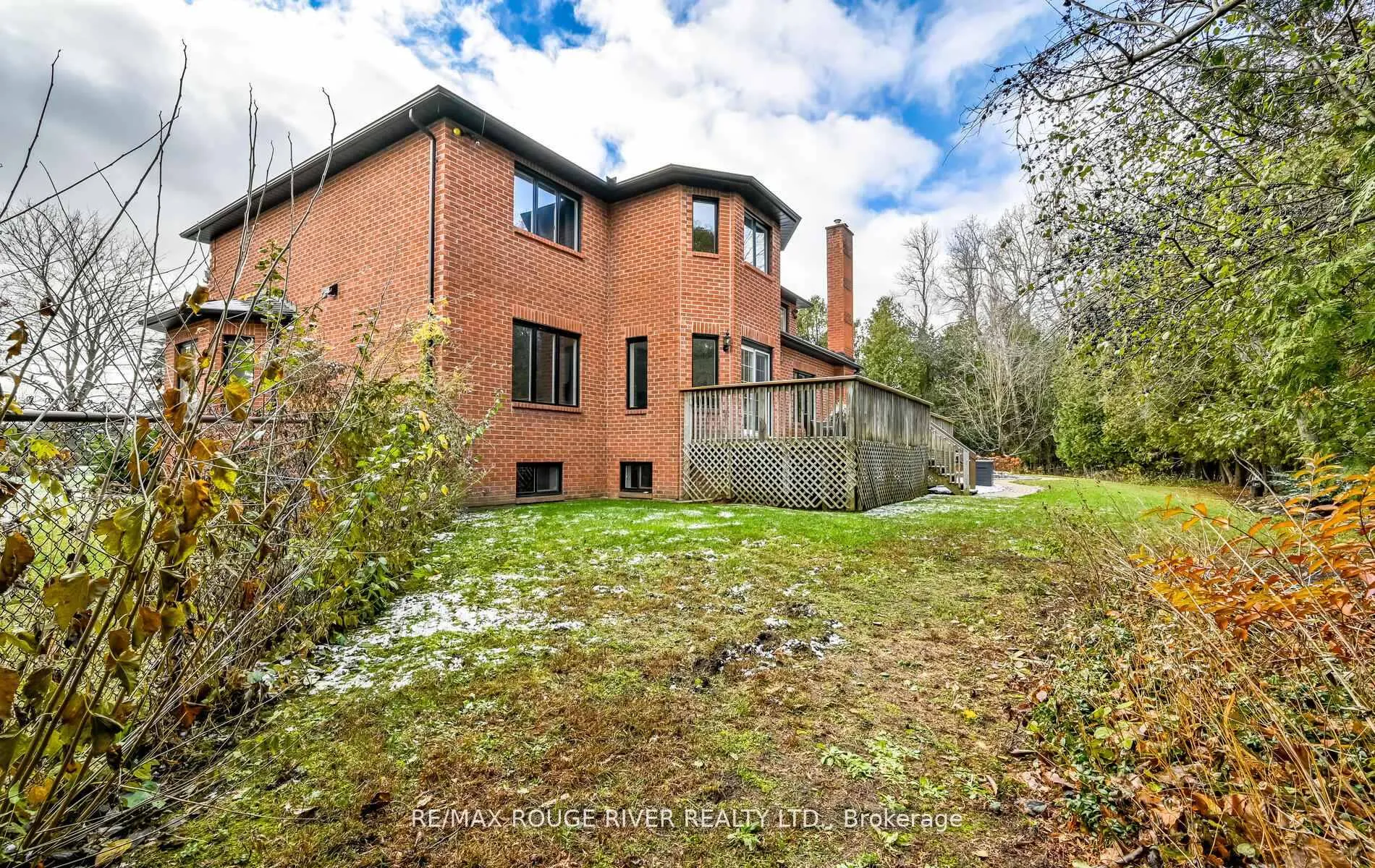 Photo 40 of 10 Kresia Lane, Clarington, Rural Clarington — HOMEH