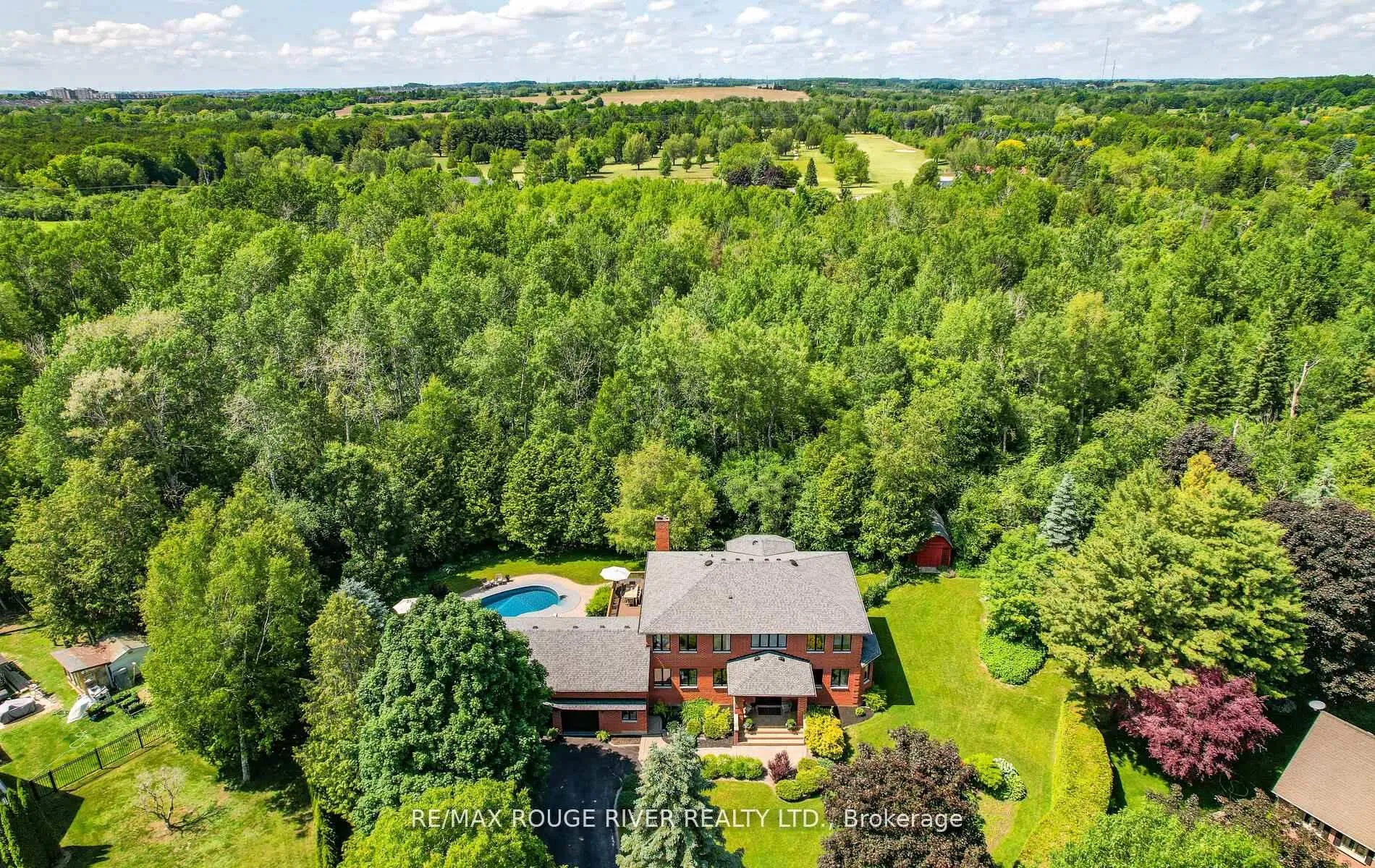 Photo 44 of 10 Kresia Lane, Clarington, Rural Clarington — HOMEH