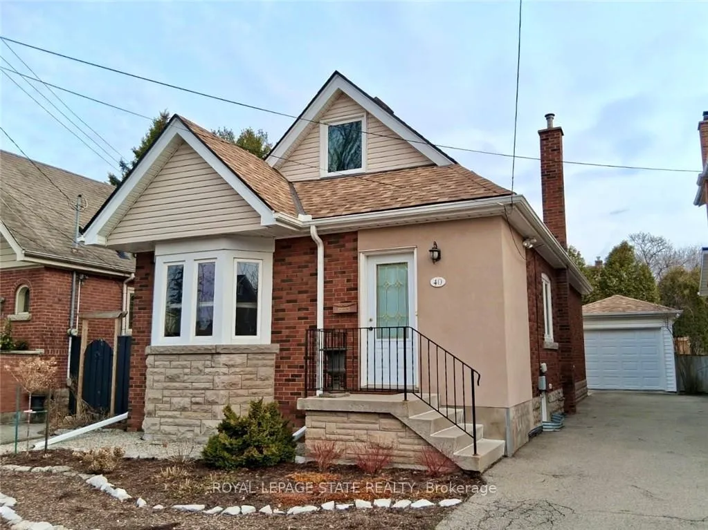 Photo 1 of 40 Roanoke Road, Hamilton, Westdale — HOMEH