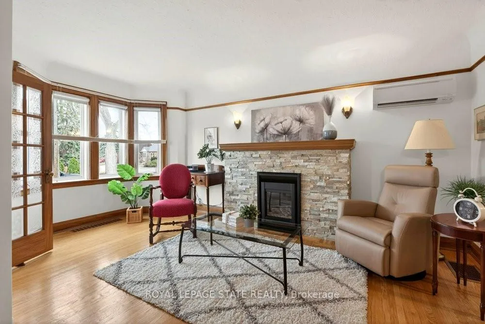Photo 7 of 40 Roanoke Road, Hamilton, Westdale — HOMEH