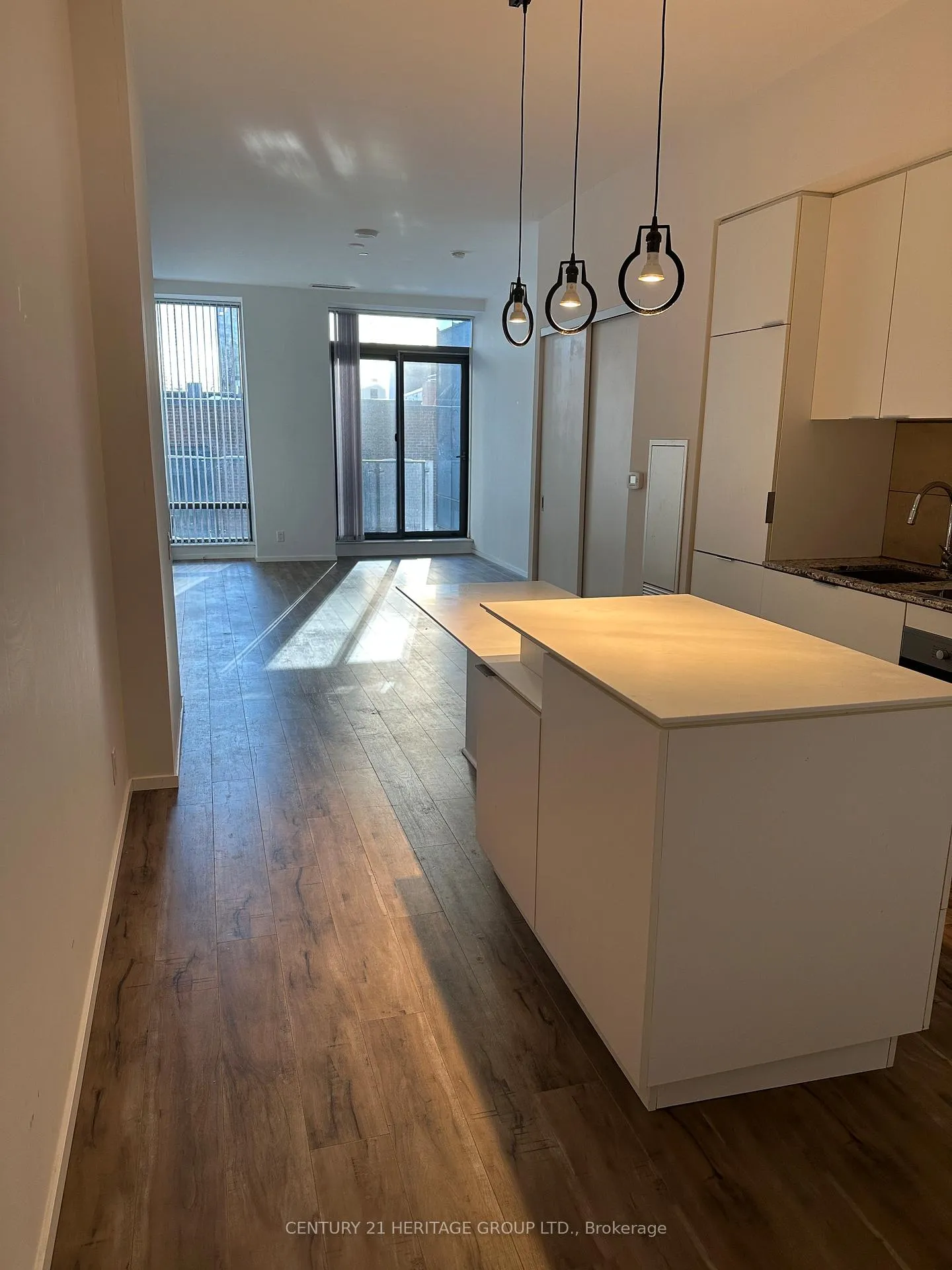 Photo 6 of Unit 324, 5 St Joseph Street, Toronto, Bay Street Corridor — HOMEH
