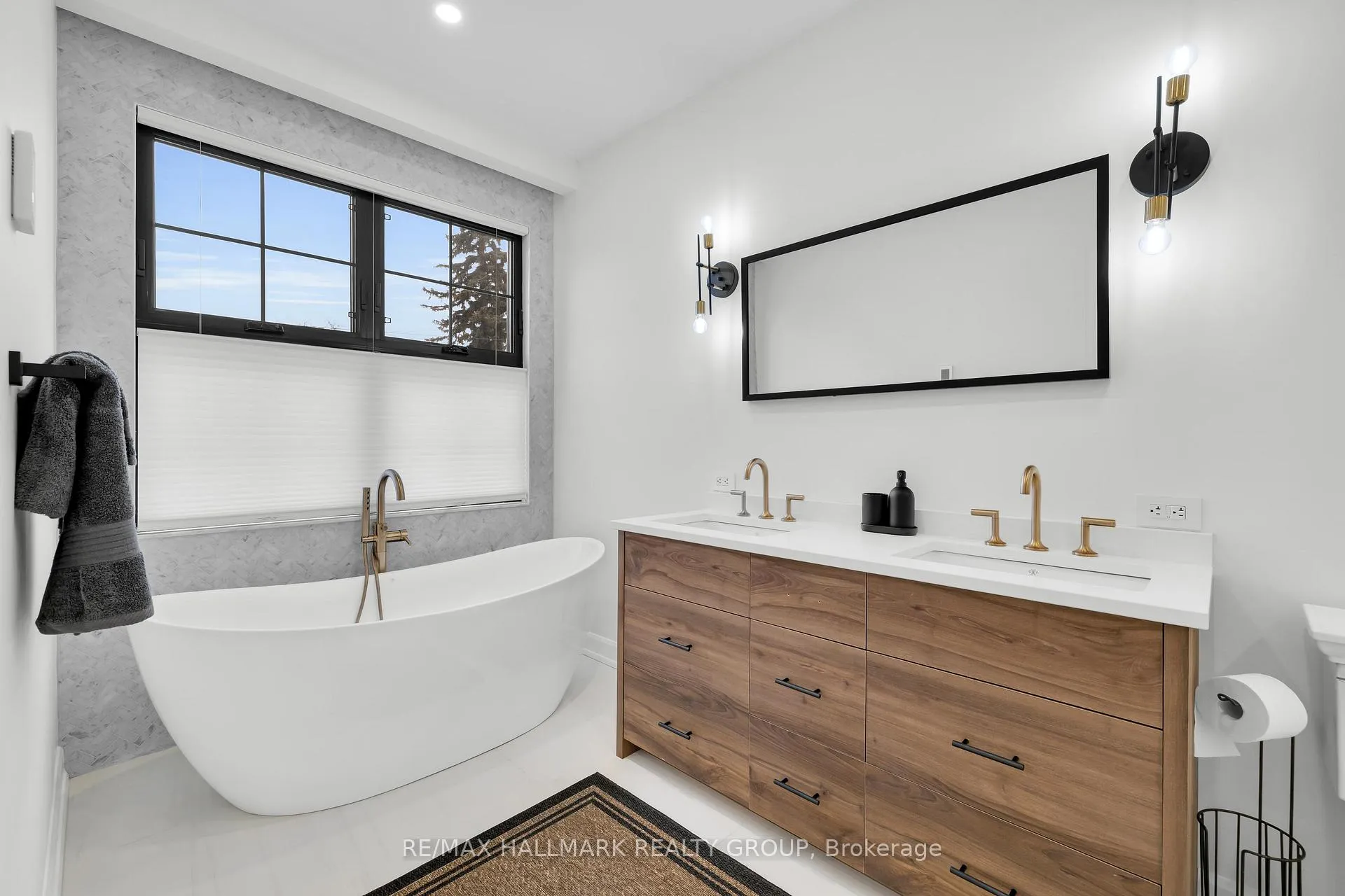 Photo 19 of 77A Kenora Street, Ottawa, Ottawa West — HOMEH