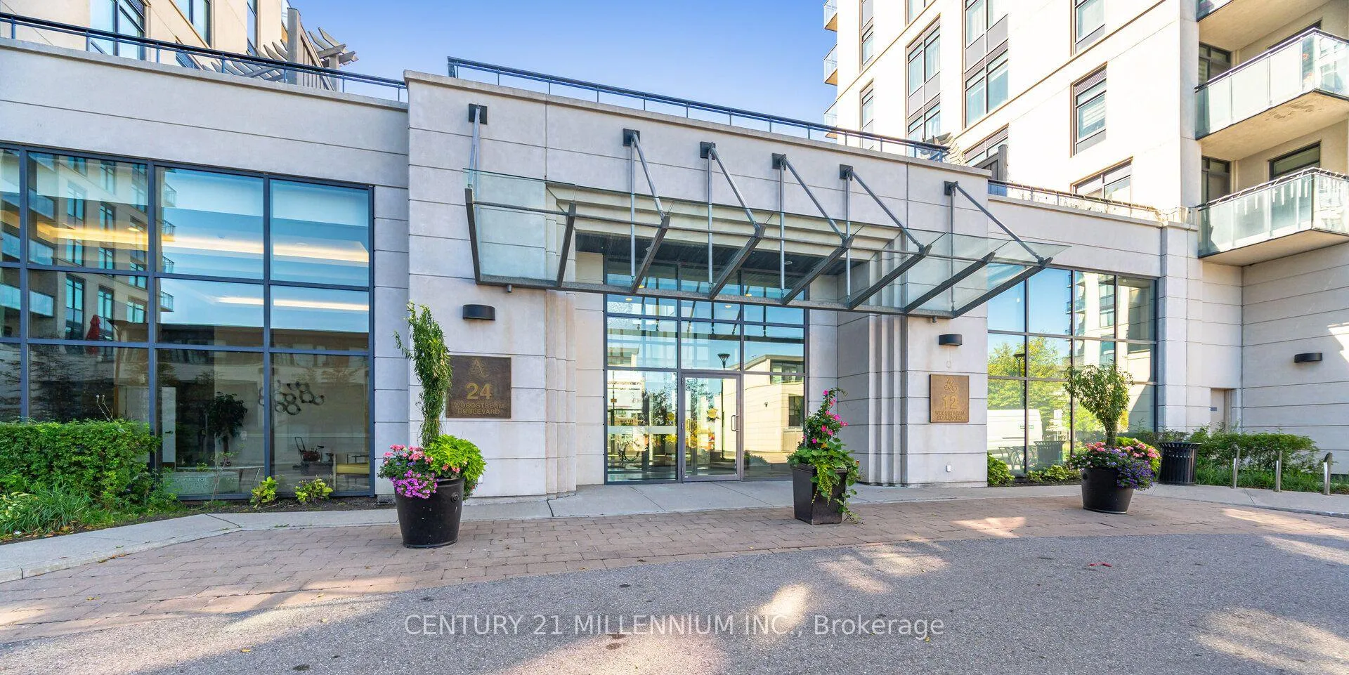 Photo 2 of Unit 217, 24 Woodstream Boulevard, Vaughan, Vaughan Grove — HOMEH