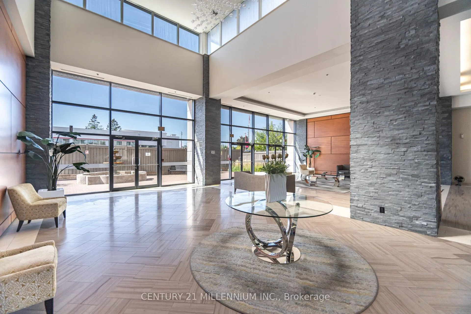 Photo 5 of Unit 217, 24 Woodstream Boulevard, Vaughan, Vaughan Grove — HOMEH
