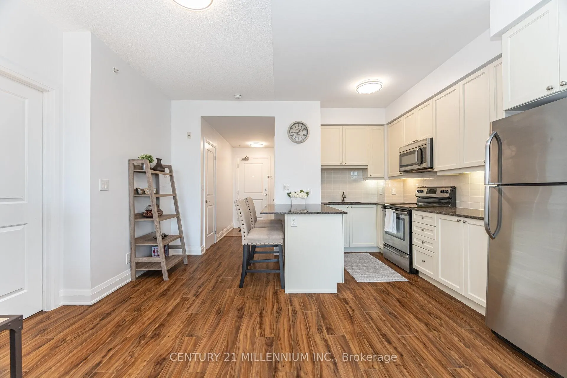 Photo 8 of Unit 217, 24 Woodstream Boulevard, Vaughan, Vaughan Grove — HOMEH