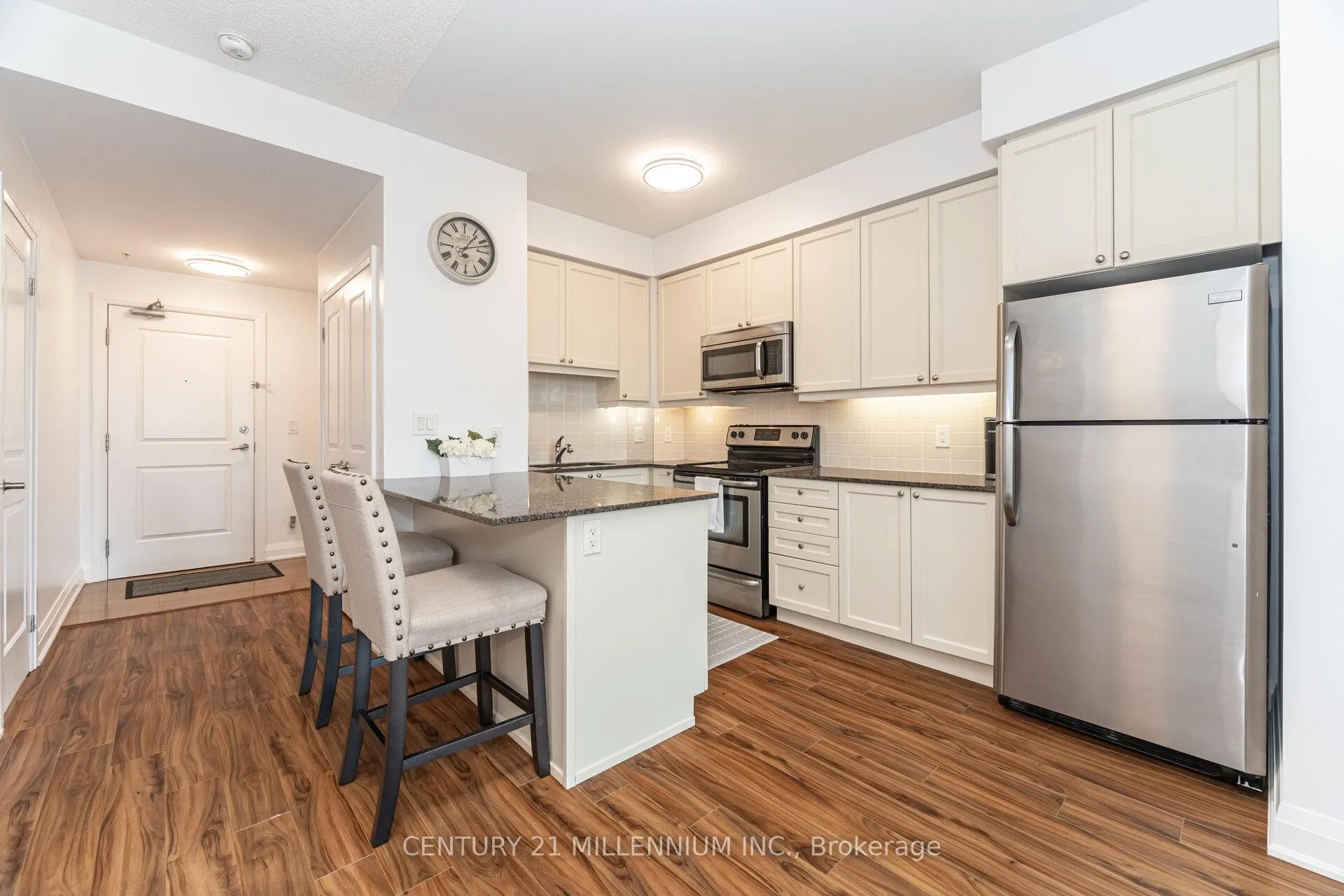 Photo 9 of Unit 217, 24 Woodstream Boulevard, Vaughan, Vaughan Grove — HOMEH