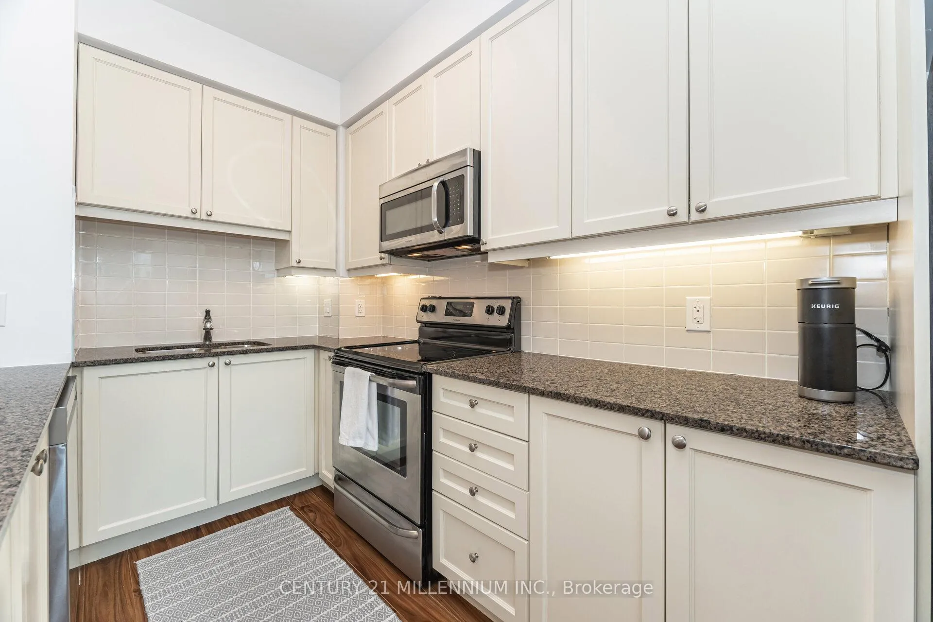 Photo 10 of Unit 217, 24 Woodstream Boulevard, Vaughan, Vaughan Grove — HOMEH