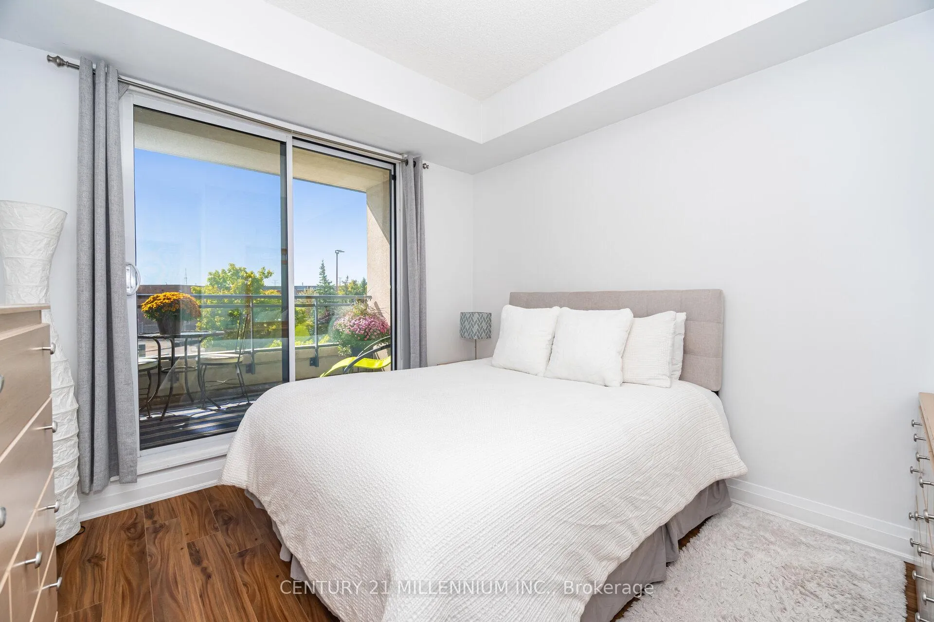 Photo 18 of Unit 217, 24 Woodstream Boulevard, Vaughan, Vaughan Grove — HOMEH