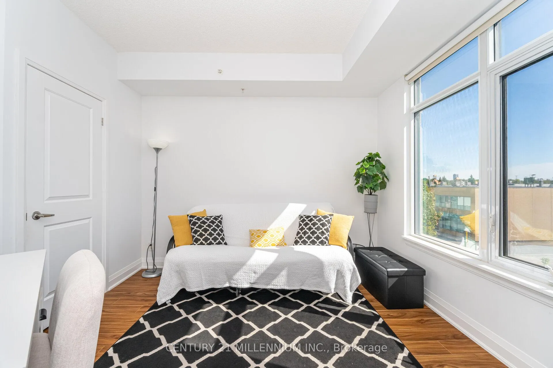 Photo 23 of Unit 217, 24 Woodstream Boulevard, Vaughan, Vaughan Grove — HOMEH