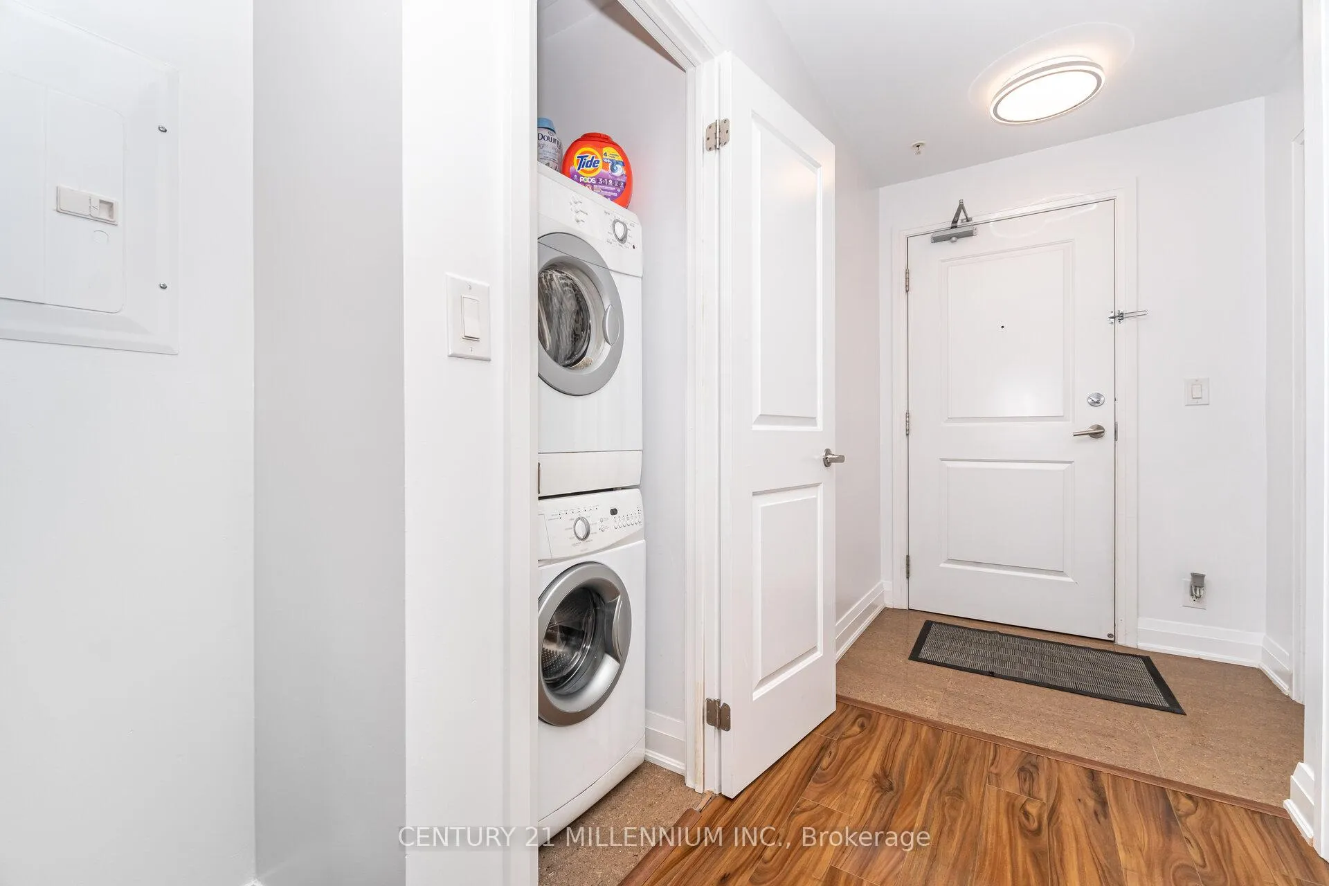 Photo 28 of Unit 217, 24 Woodstream Boulevard, Vaughan, Vaughan Grove — HOMEH