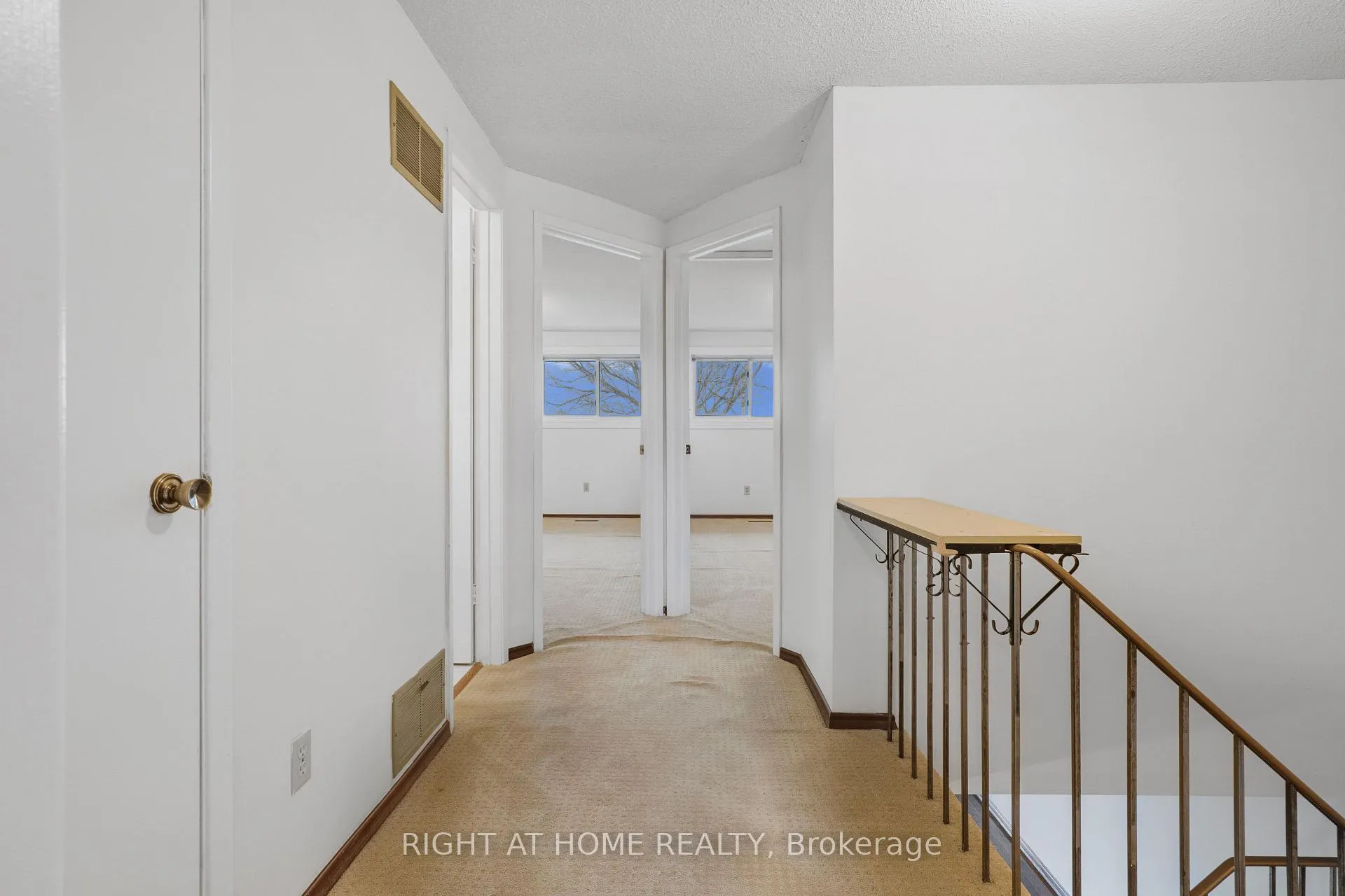Photo 17 of 50 Fullerton Crescent, Markham, Milliken Mills West — HOMEH