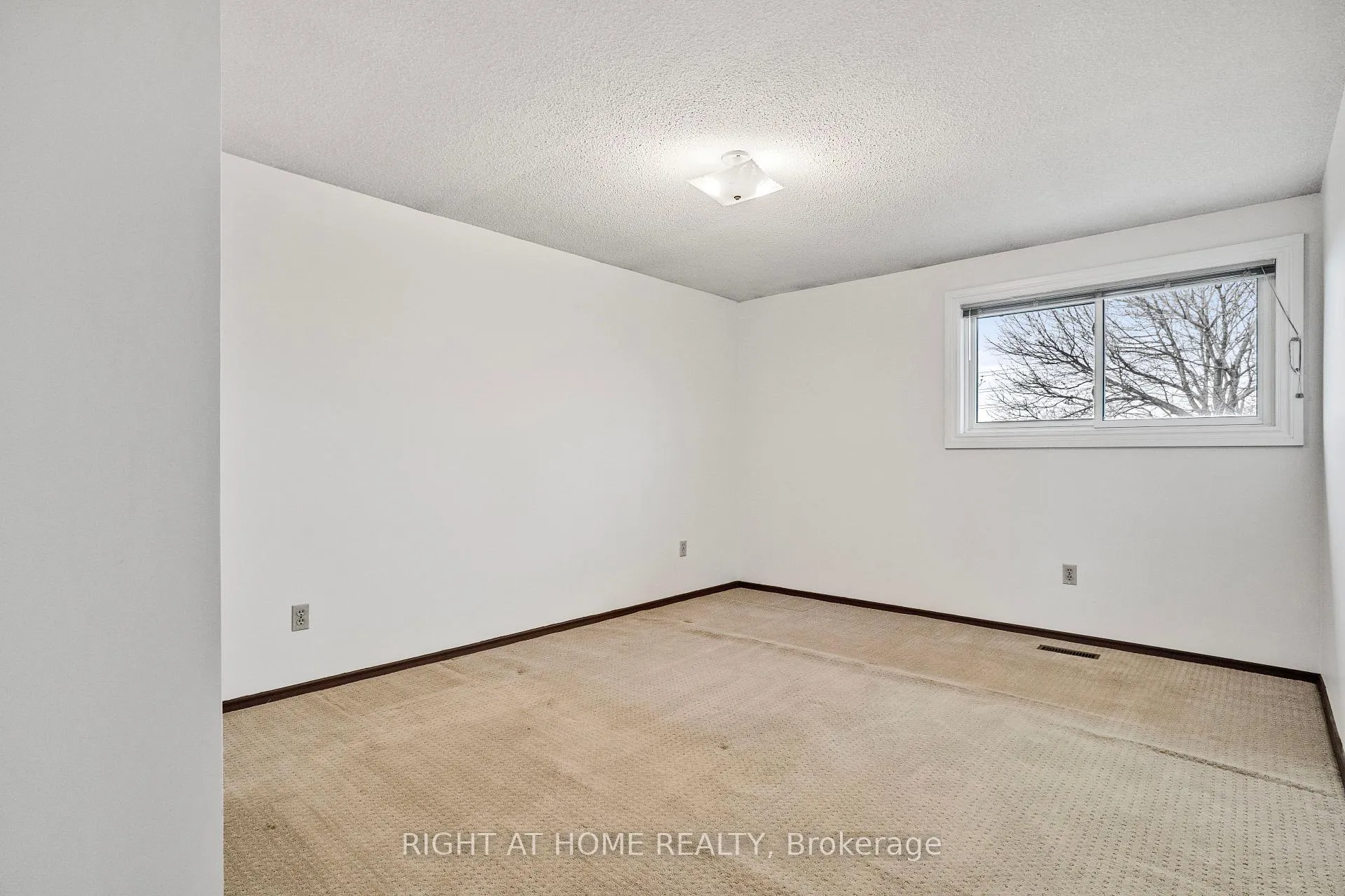 Photo 25 of 50 Fullerton Crescent, Markham, Milliken Mills West — HOMEH