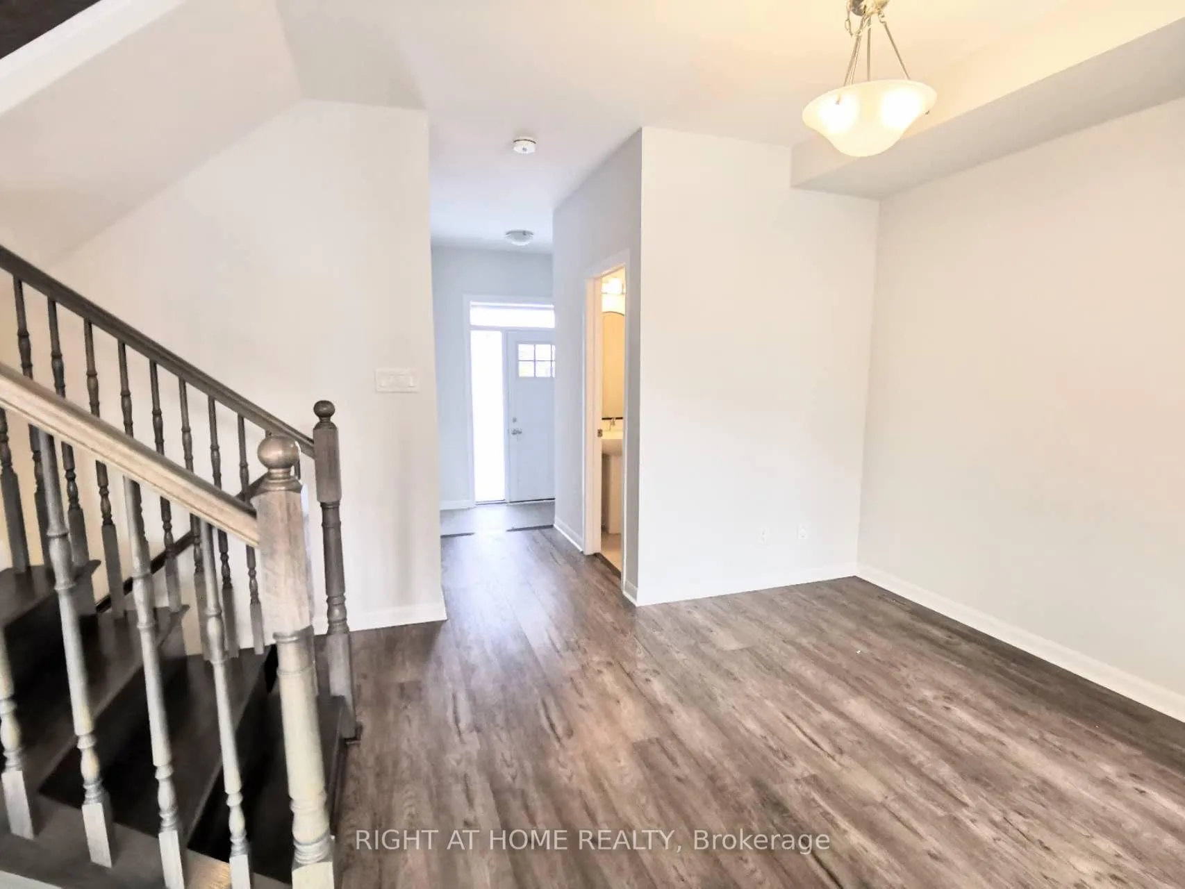 Photo 6 of 90 Natare Place E, Ottawa, Kanata - Kanata Lakes/Heritage Hills — HOMEH