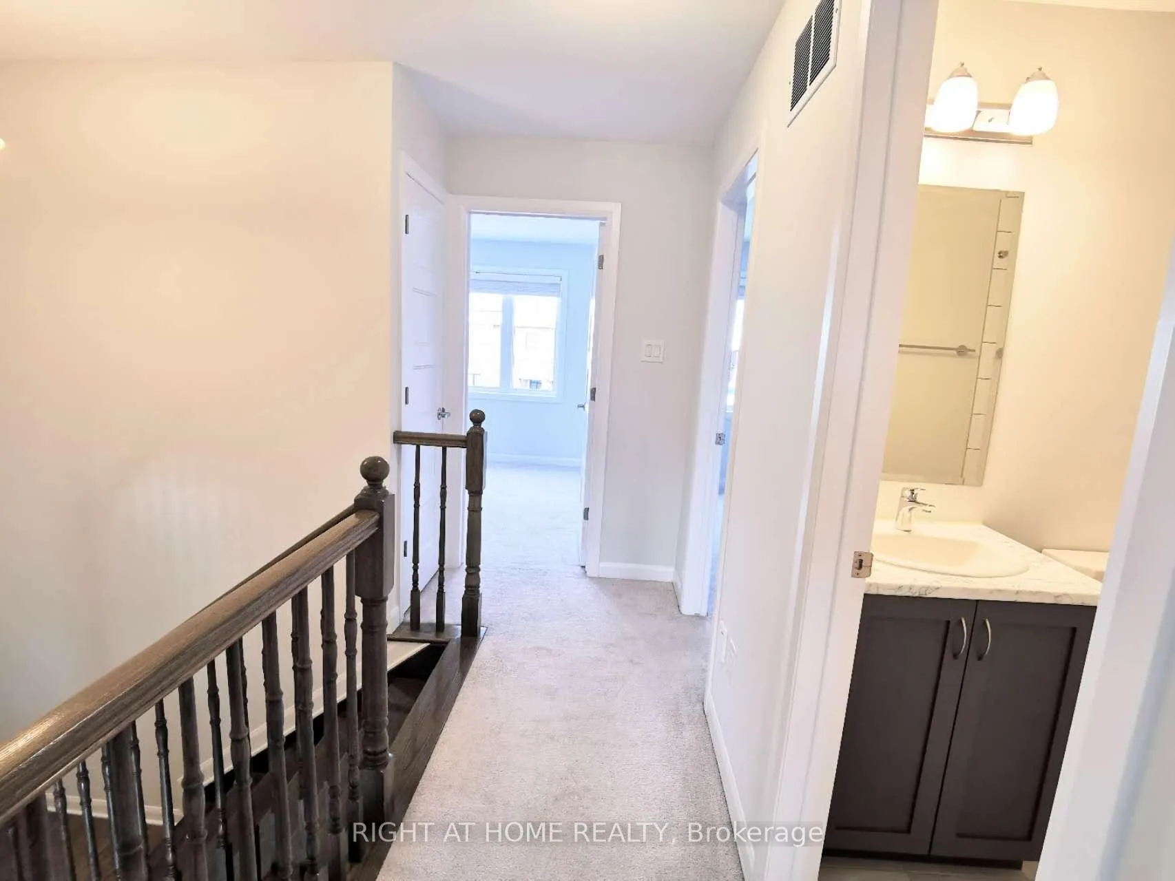 Photo 11 of 90 Natare Place E, Ottawa, Kanata - Kanata Lakes/Heritage Hills — HOMEH