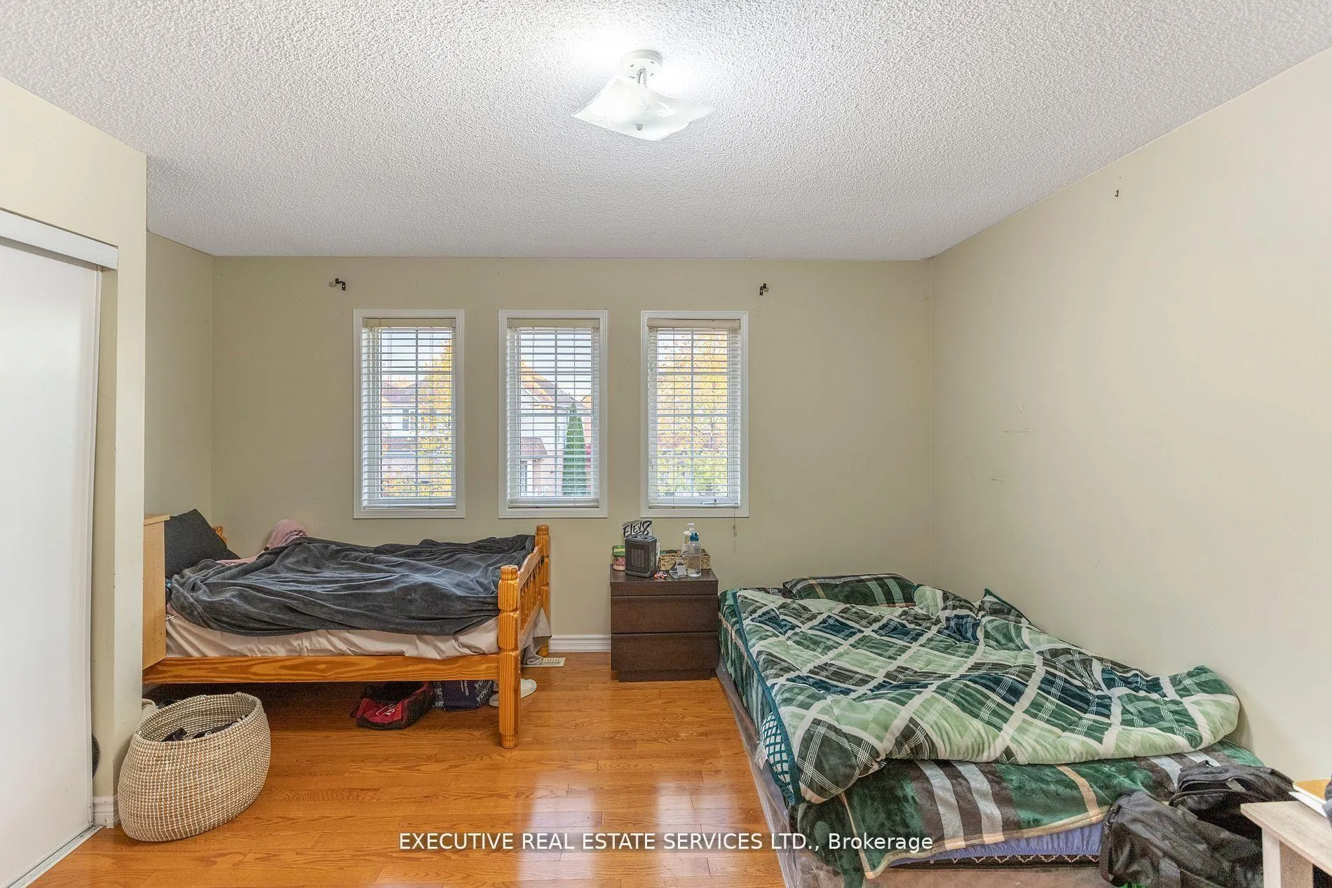 Photo 11 of 16 Sandway Drive, Brampton, Fletcher's Meadow — HOMEH