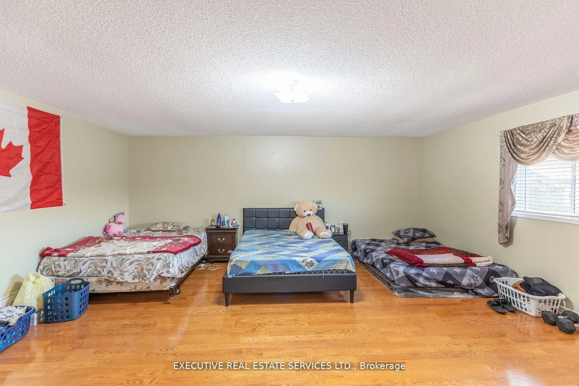 Photo 30 of 16 Sandway Drive, Brampton, Fletcher's Meadow — HOMEH