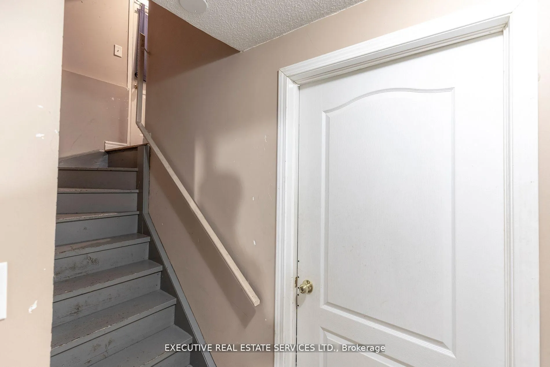 Photo 43 of 16 Sandway Drive, Brampton, Fletcher's Meadow — HOMEH
