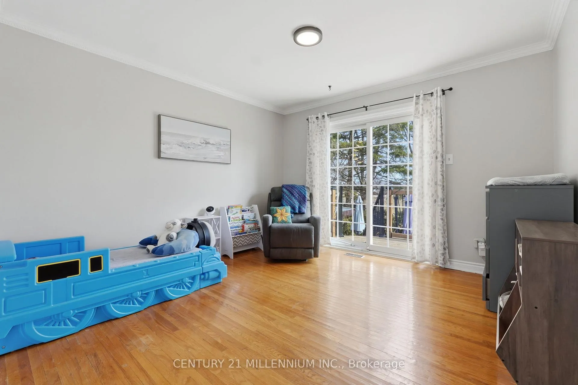Photo 15 of 35 Doncaster Drive, Brampton, Southgate — HOMEH