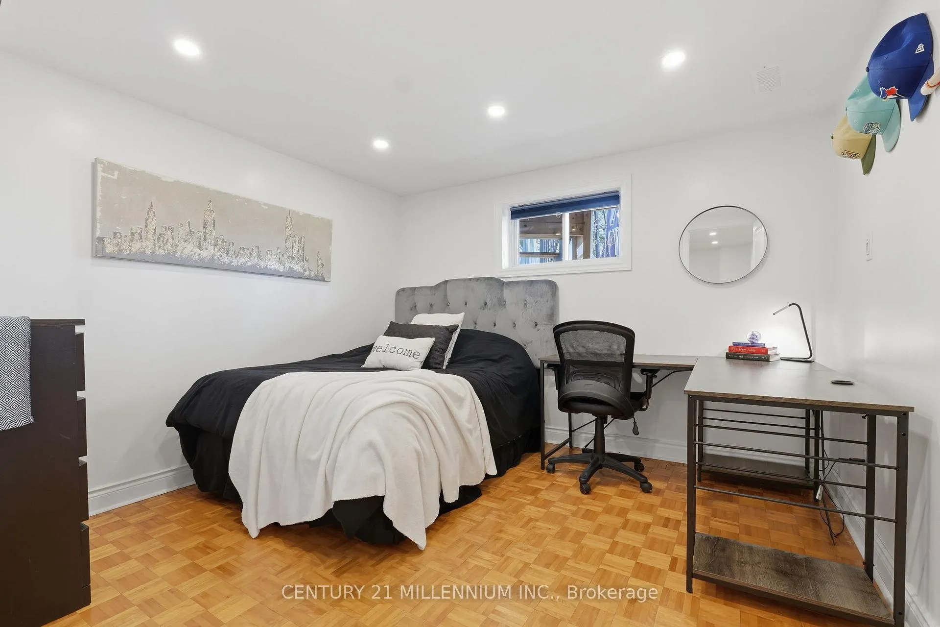 Photo 21 of 35 Doncaster Drive, Brampton, Southgate — HOMEH