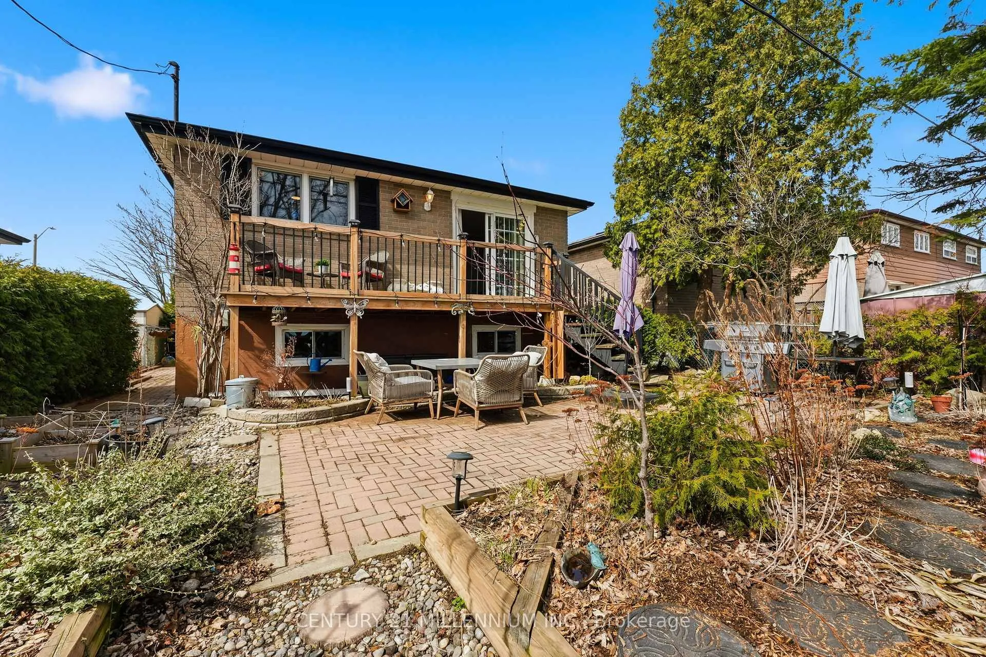 Photo 29 of 35 Doncaster Drive, Brampton, Southgate — HOMEH
