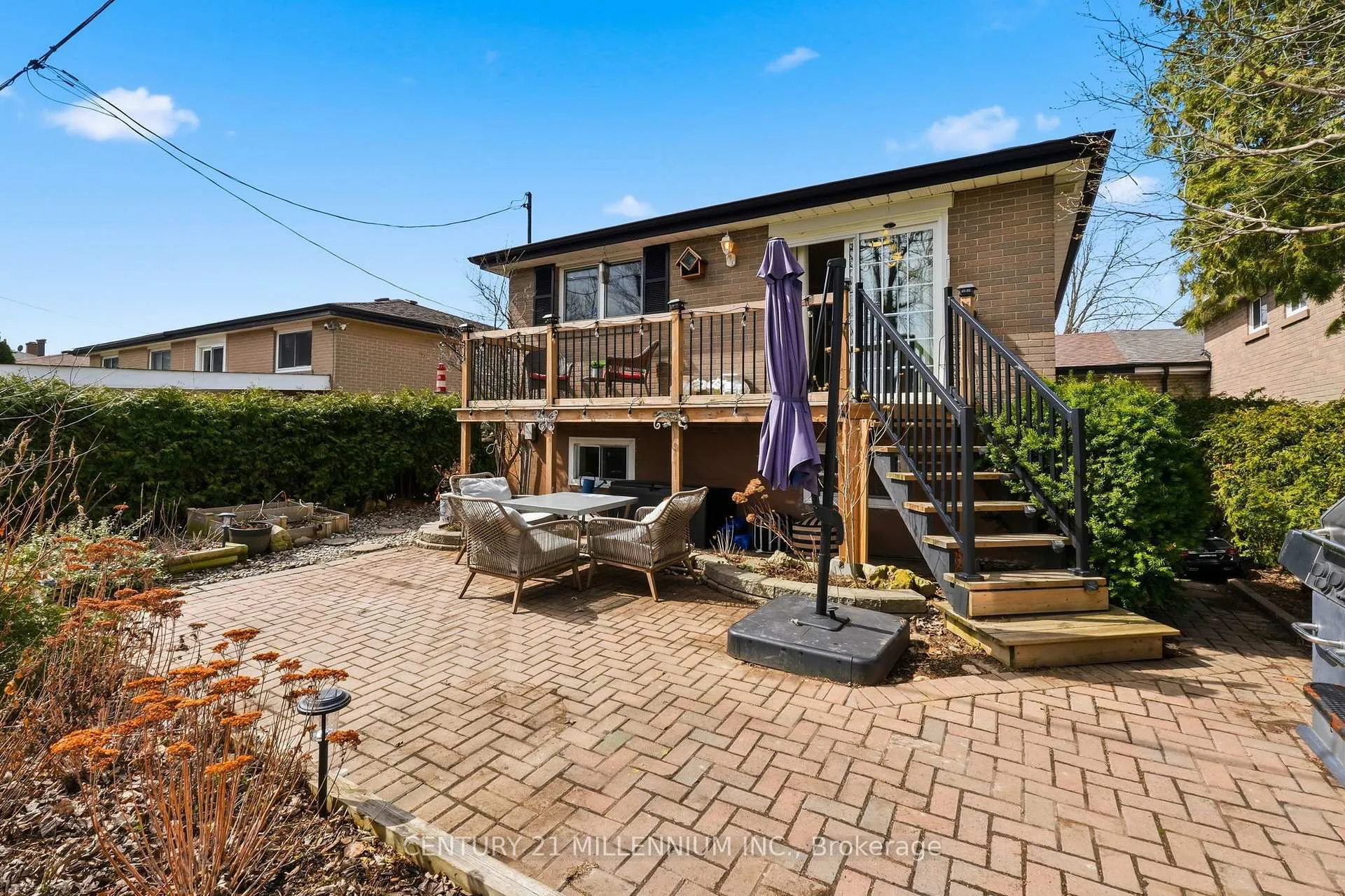 Photo 30 of 35 Doncaster Drive, Brampton, Southgate — HOMEH