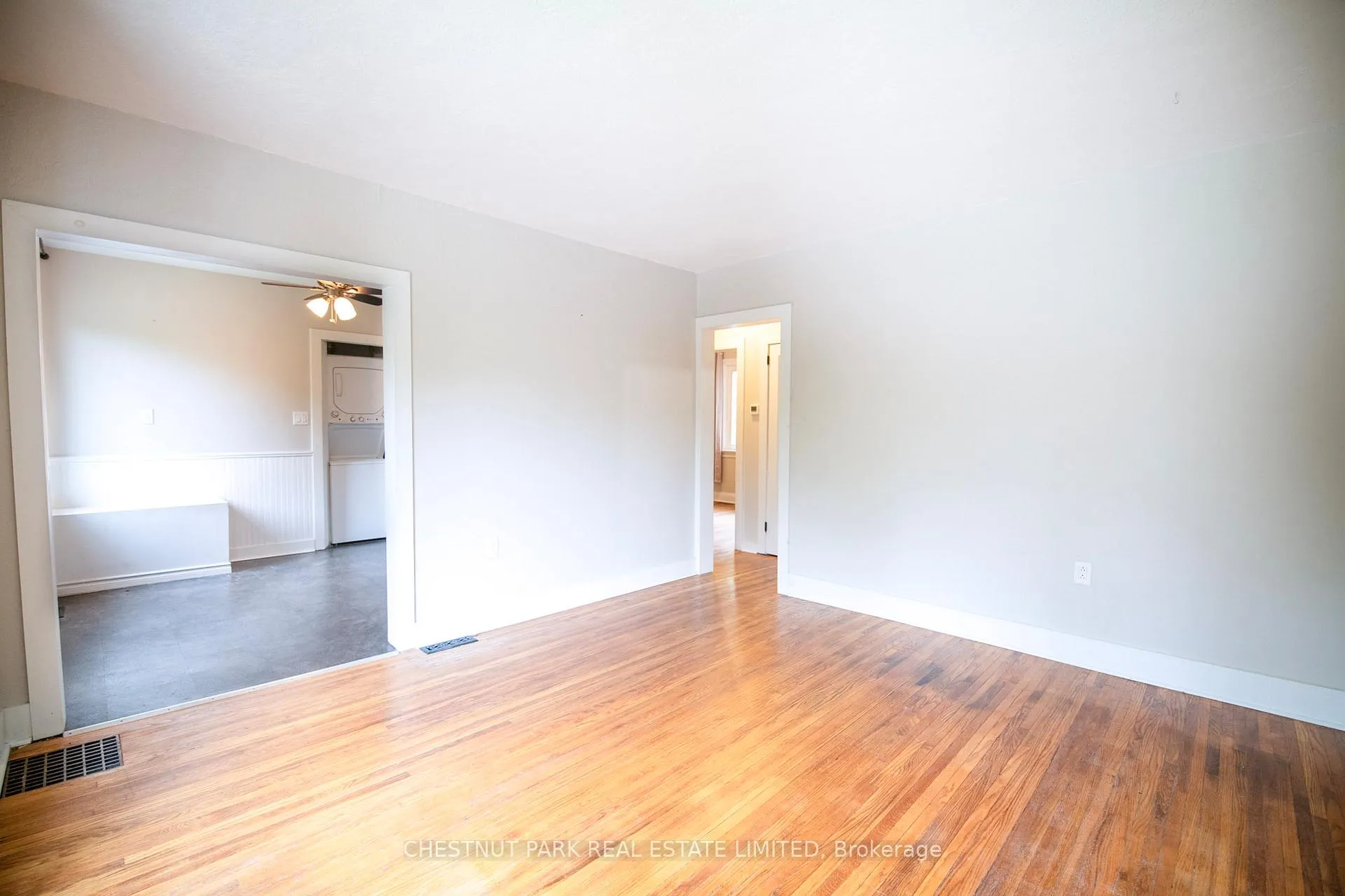 Photo 2 of 174 Gibbons Street, Oshawa, McLaughlin — HOMEH