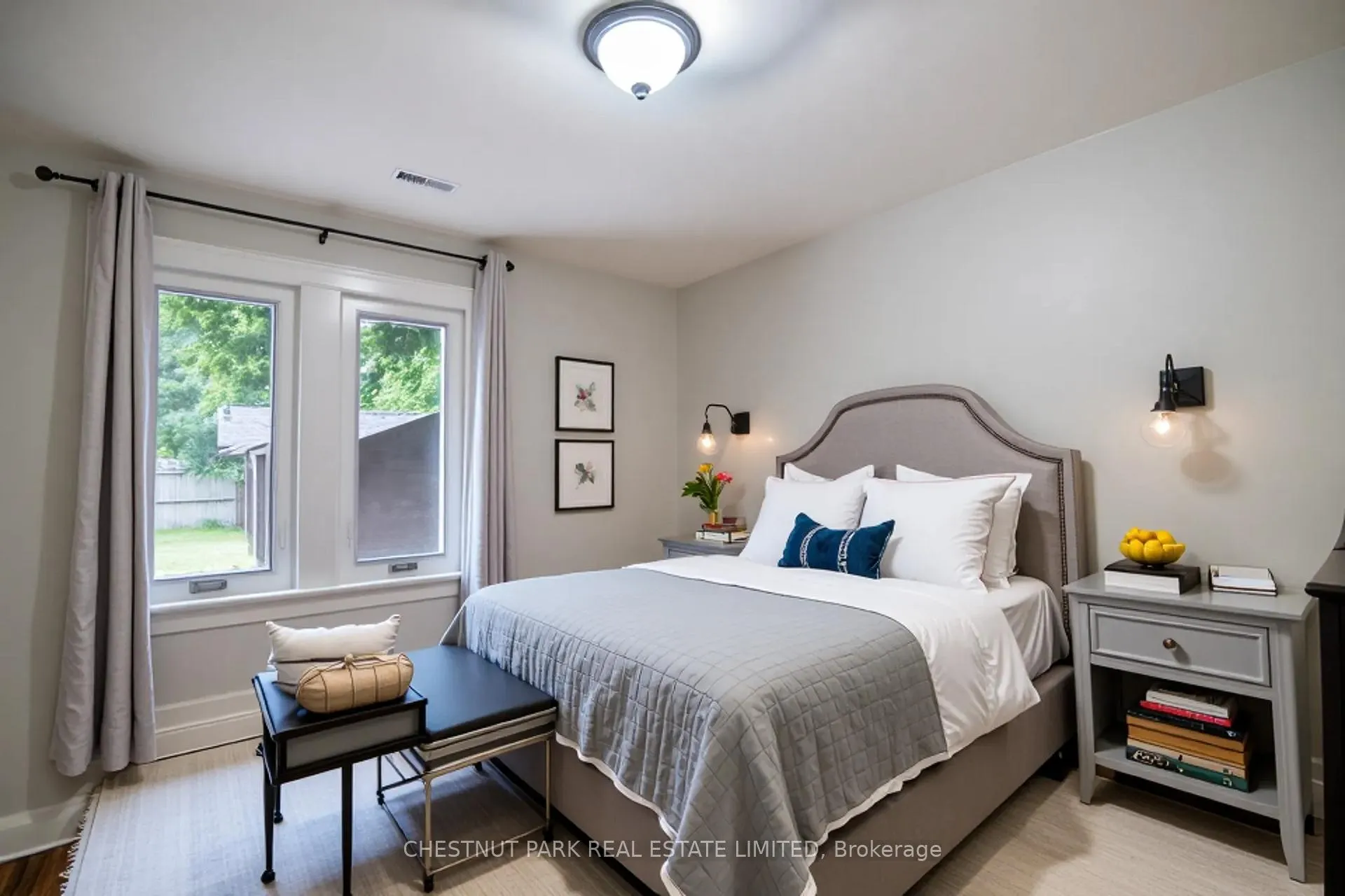 Photo 9 of 174 Gibbons Street, Oshawa, McLaughlin — HOMEH