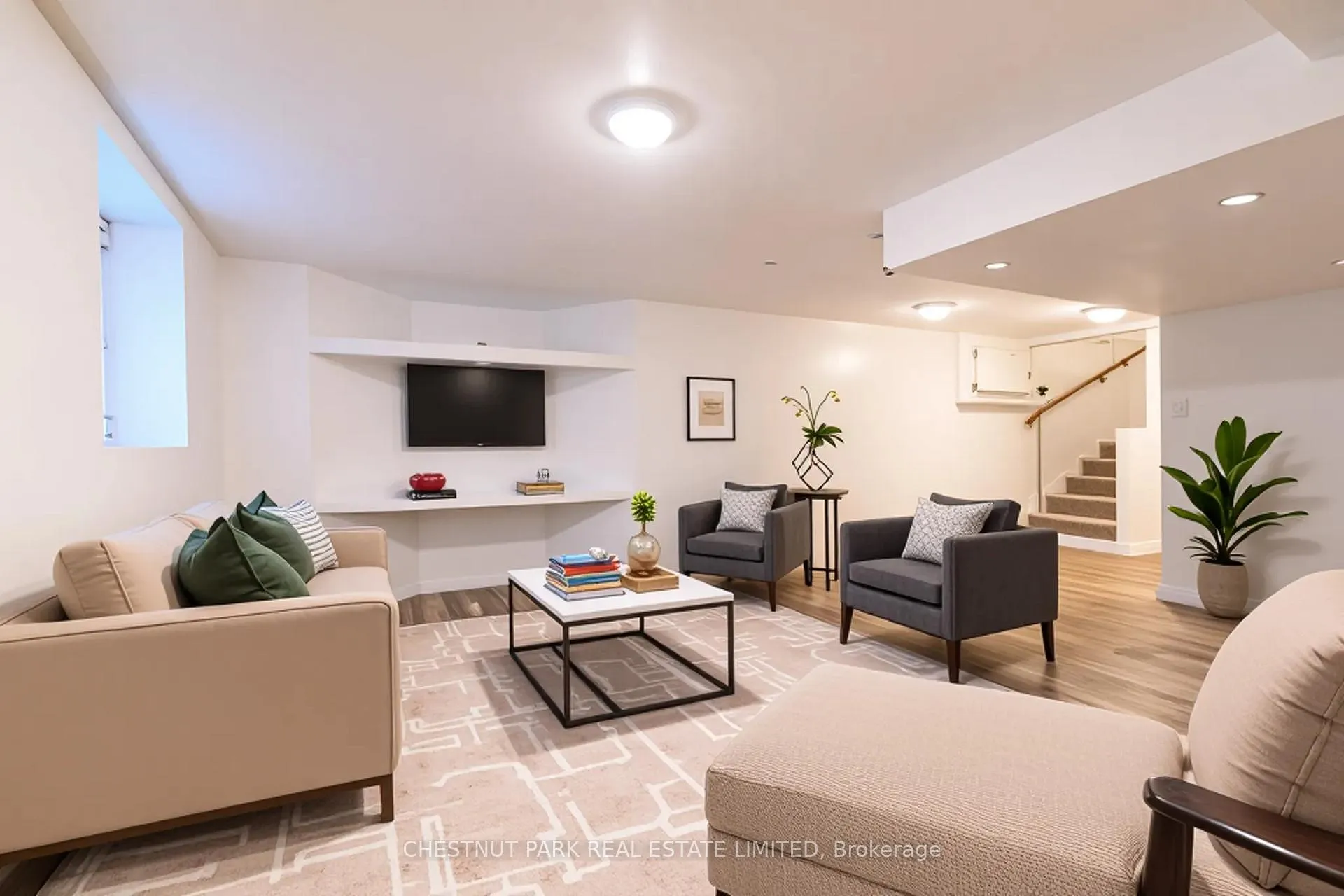 Photo 15 of 174 Gibbons Street, Oshawa, McLaughlin — HOMEH