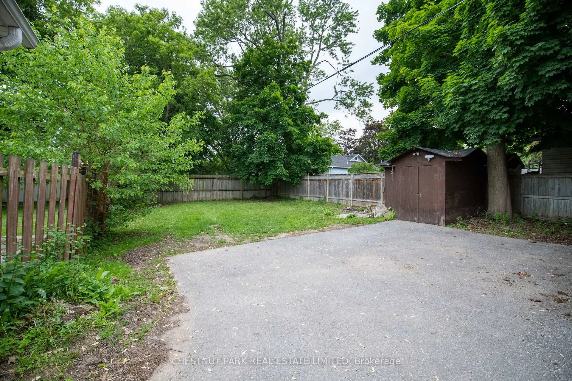 Photo 26 of 174 Gibbons Street, Oshawa, McLaughlin — HOMEH