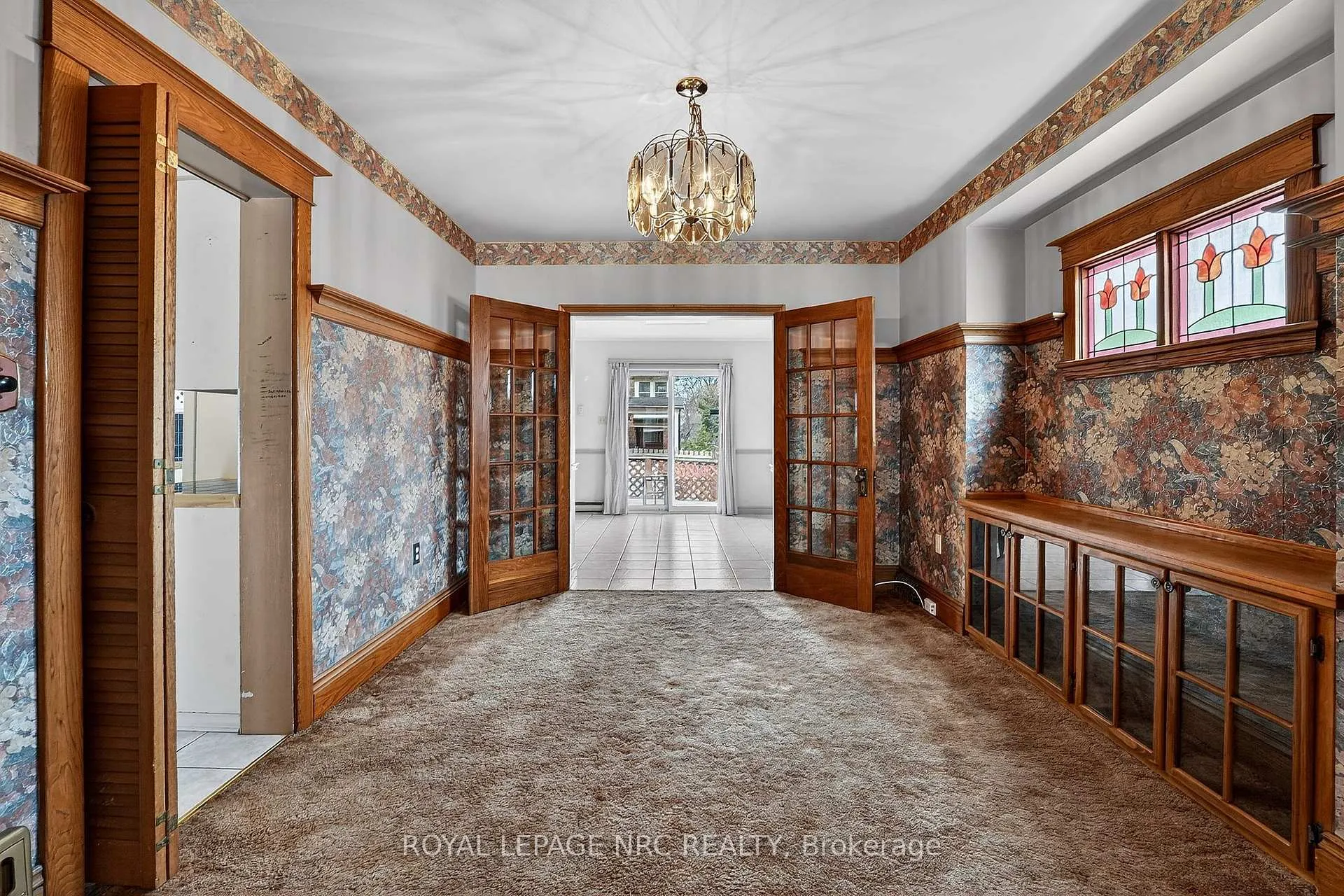 Photo 6 of 227 Cumberland Avenue, Hamilton, St. Clair — HOMEH