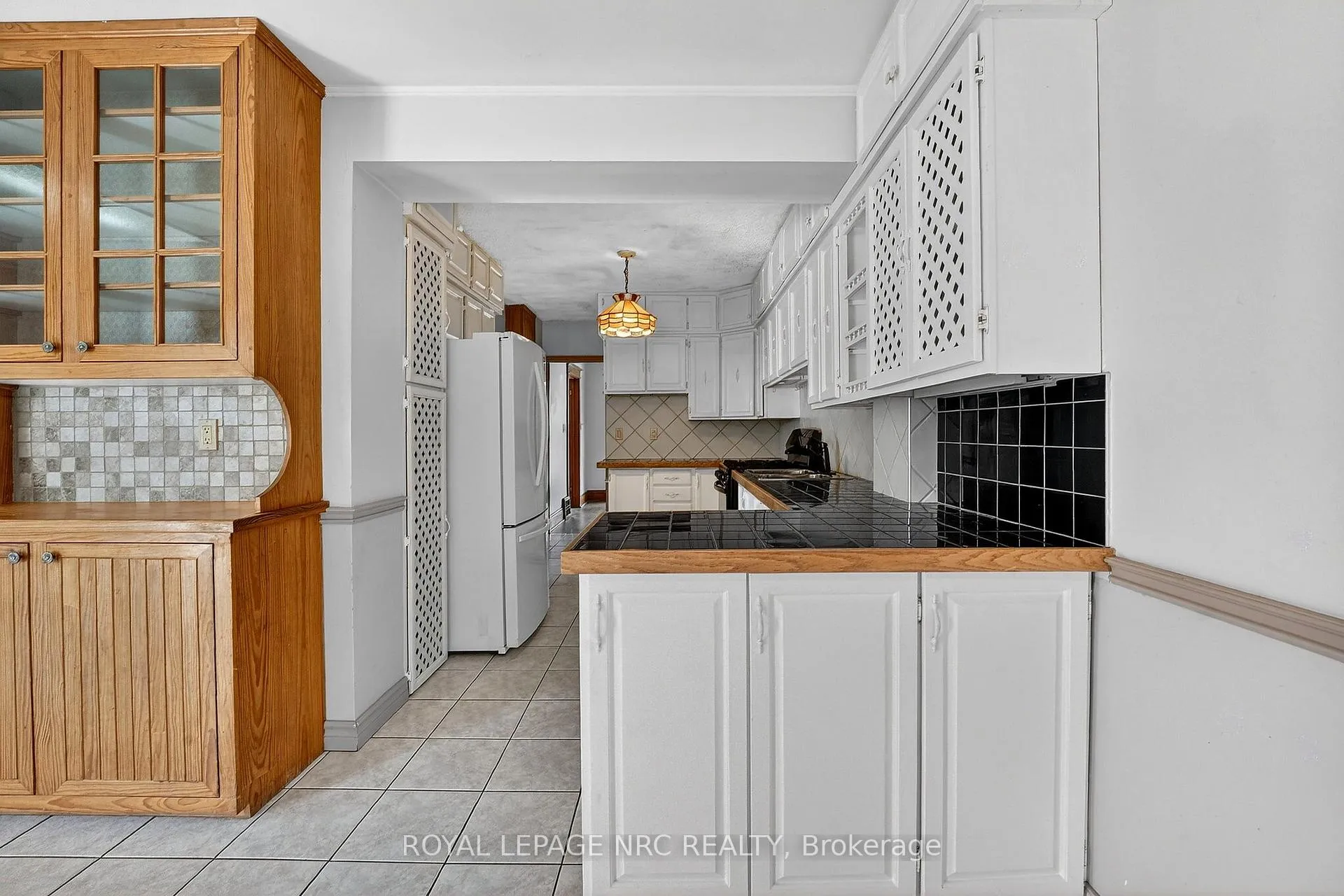 Photo 13 of 227 Cumberland Avenue, Hamilton, St. Clair — HOMEH