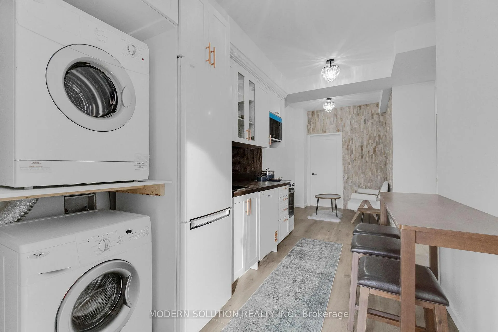 Photo 6 of Unit Upper, 66 Silverthorn Avenue, Toronto, Weston-Pellam Park — HOMEH