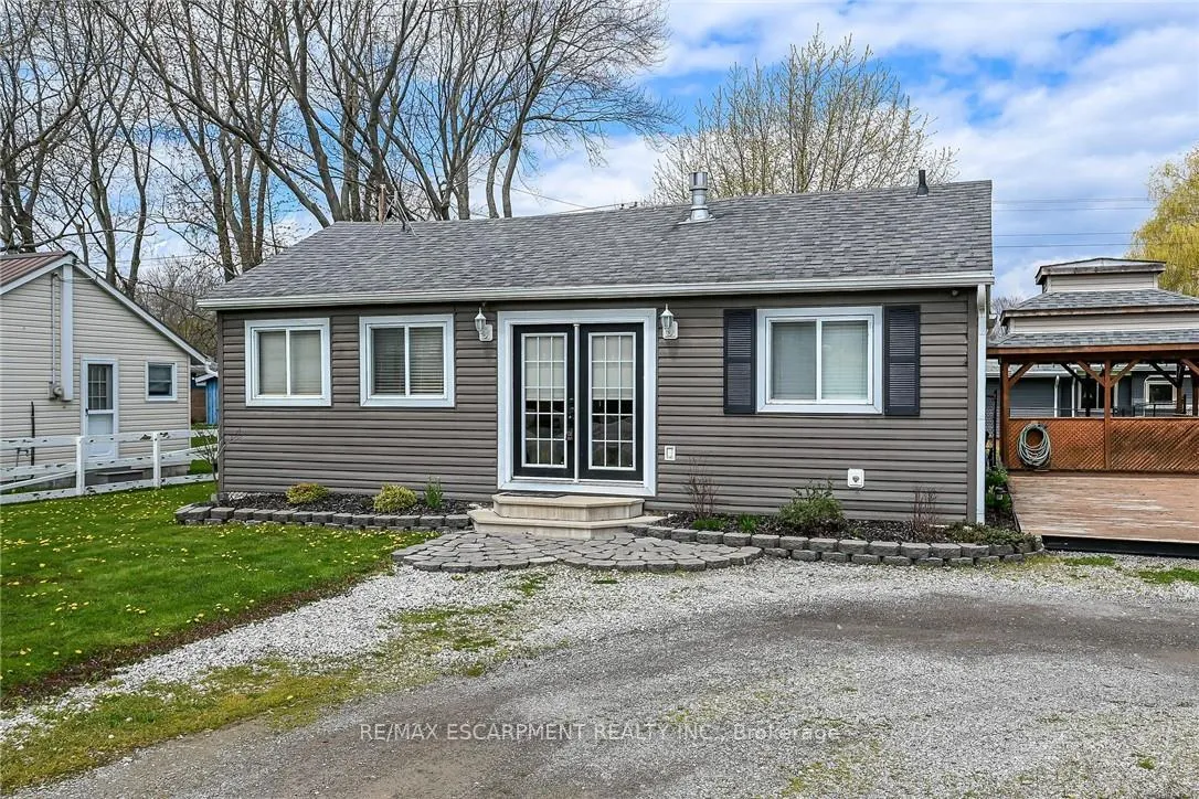 Front of 277 Blue Water Parkway