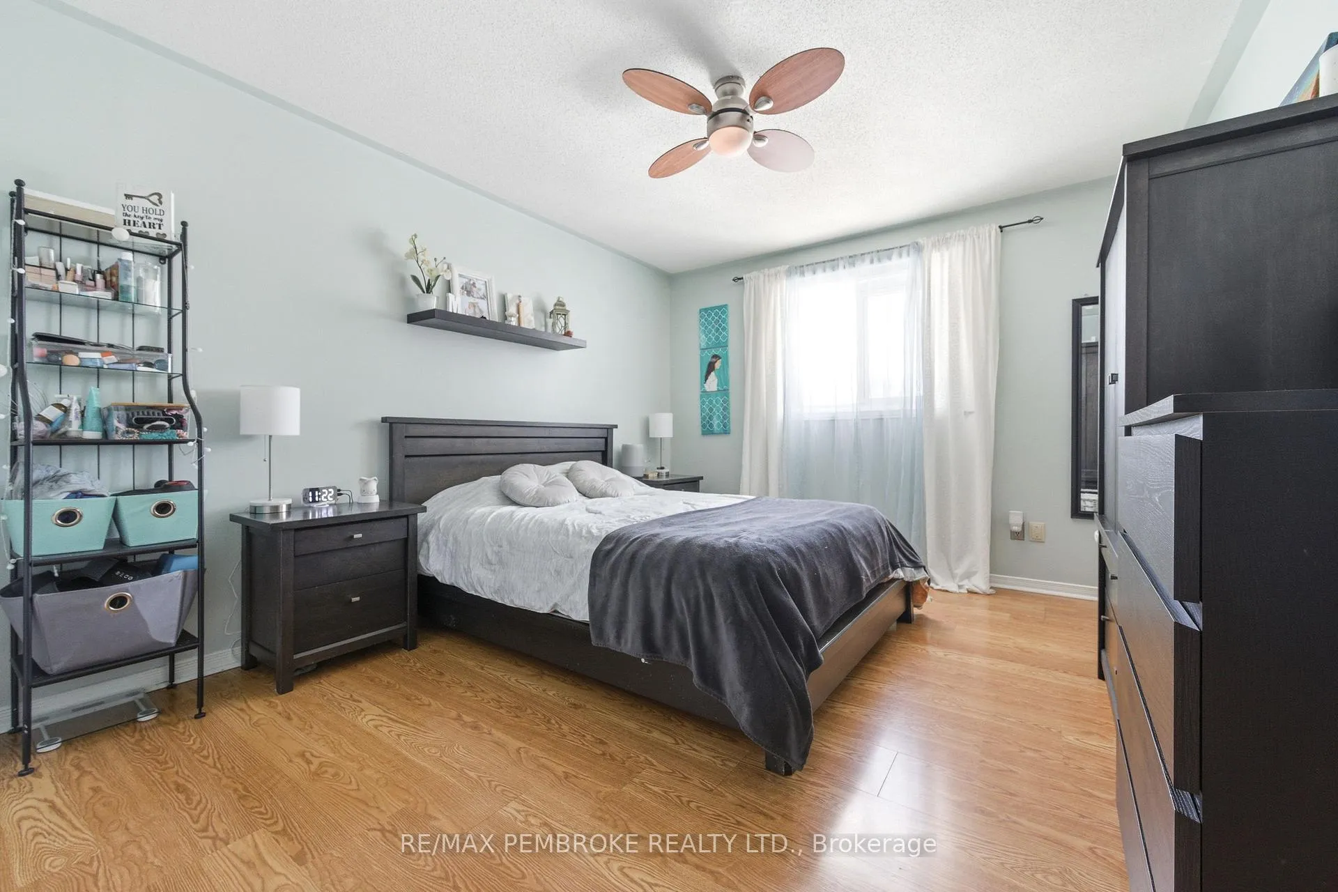 Photo 16 of 98 Spruce Street, Petawawa — HOMEH