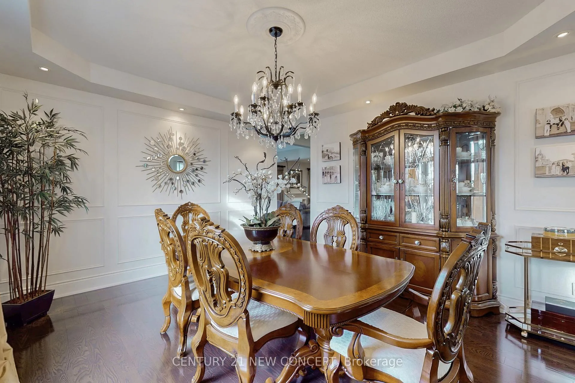 Photo 6 of 21 Adriatic Crescent, Brampton, Vales of Castlemore North — HOMEH