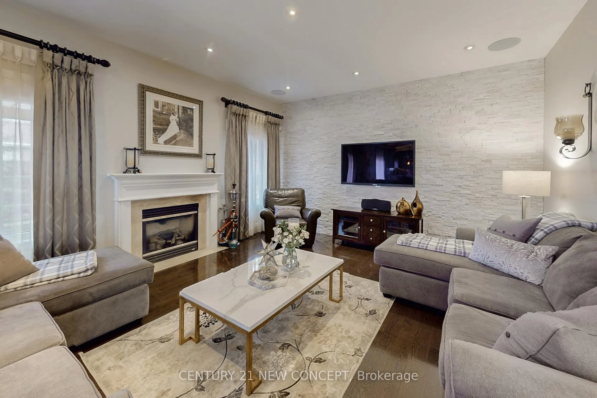 Photo 7 of 21 Adriatic Crescent, Brampton, Vales of Castlemore North — HOMEH