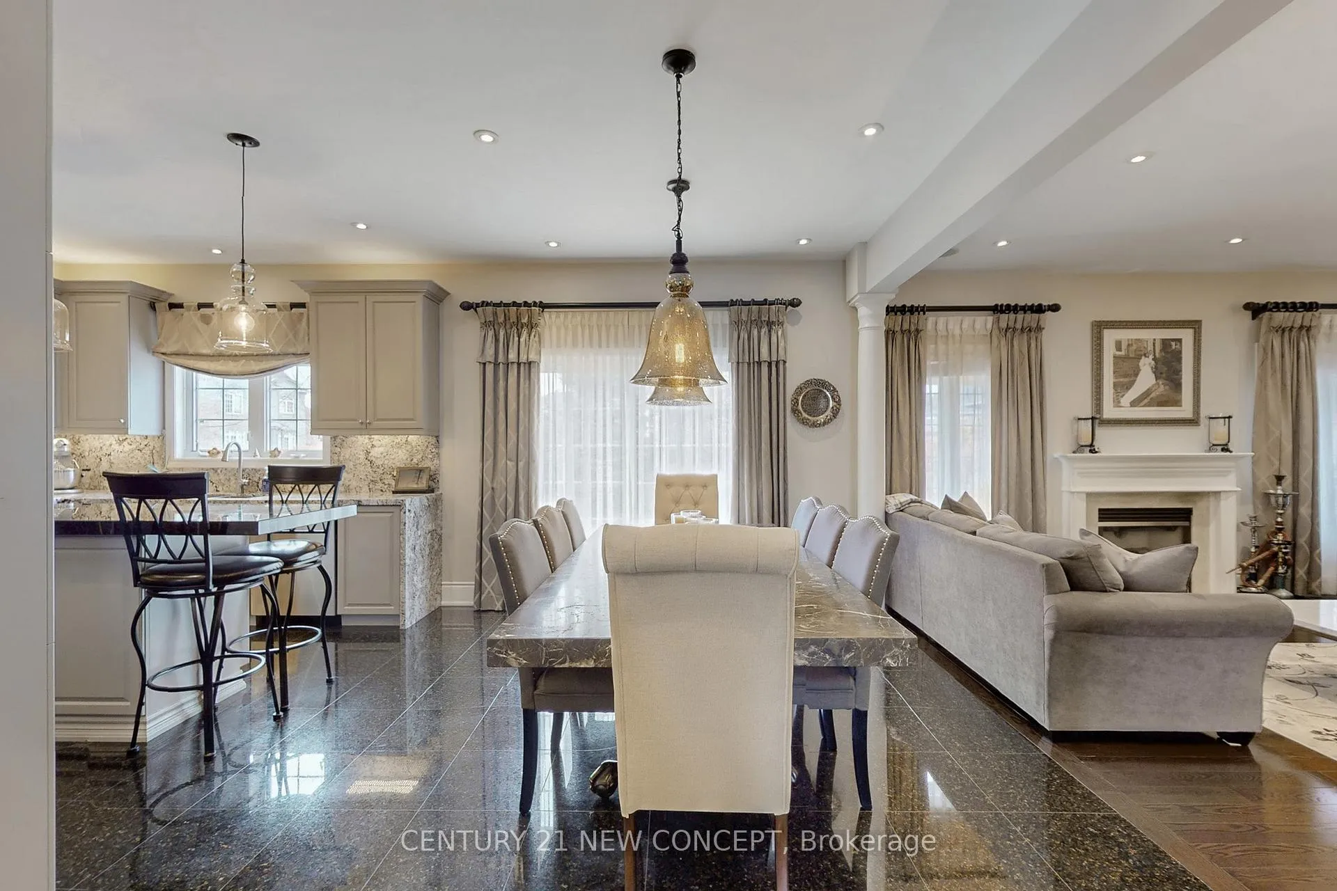 Photo 15 of 21 Adriatic Crescent, Brampton, Vales of Castlemore North — HOMEH