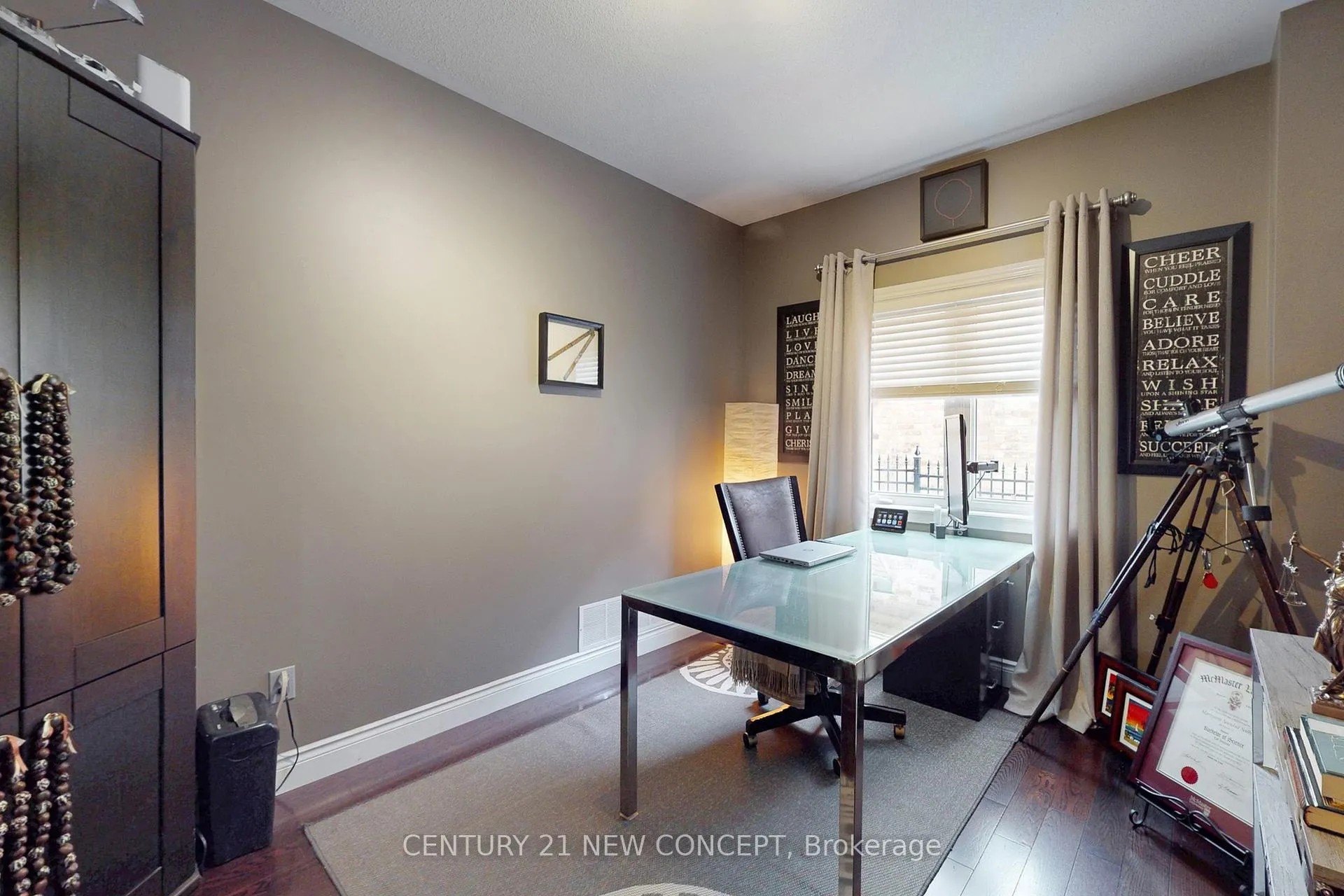 Photo 16 of 21 Adriatic Crescent, Brampton, Vales of Castlemore North — HOMEH