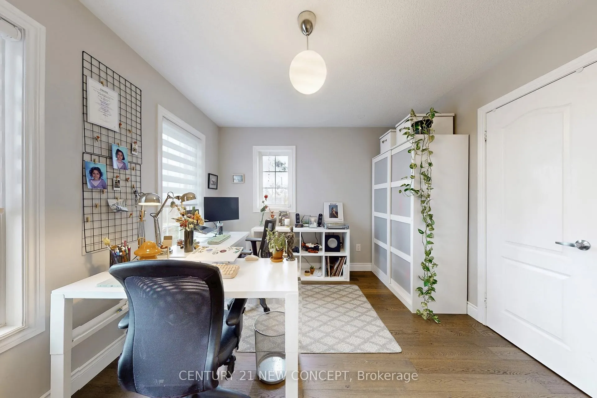 Photo 33 of 21 Adriatic Crescent, Brampton, Vales of Castlemore North — HOMEH