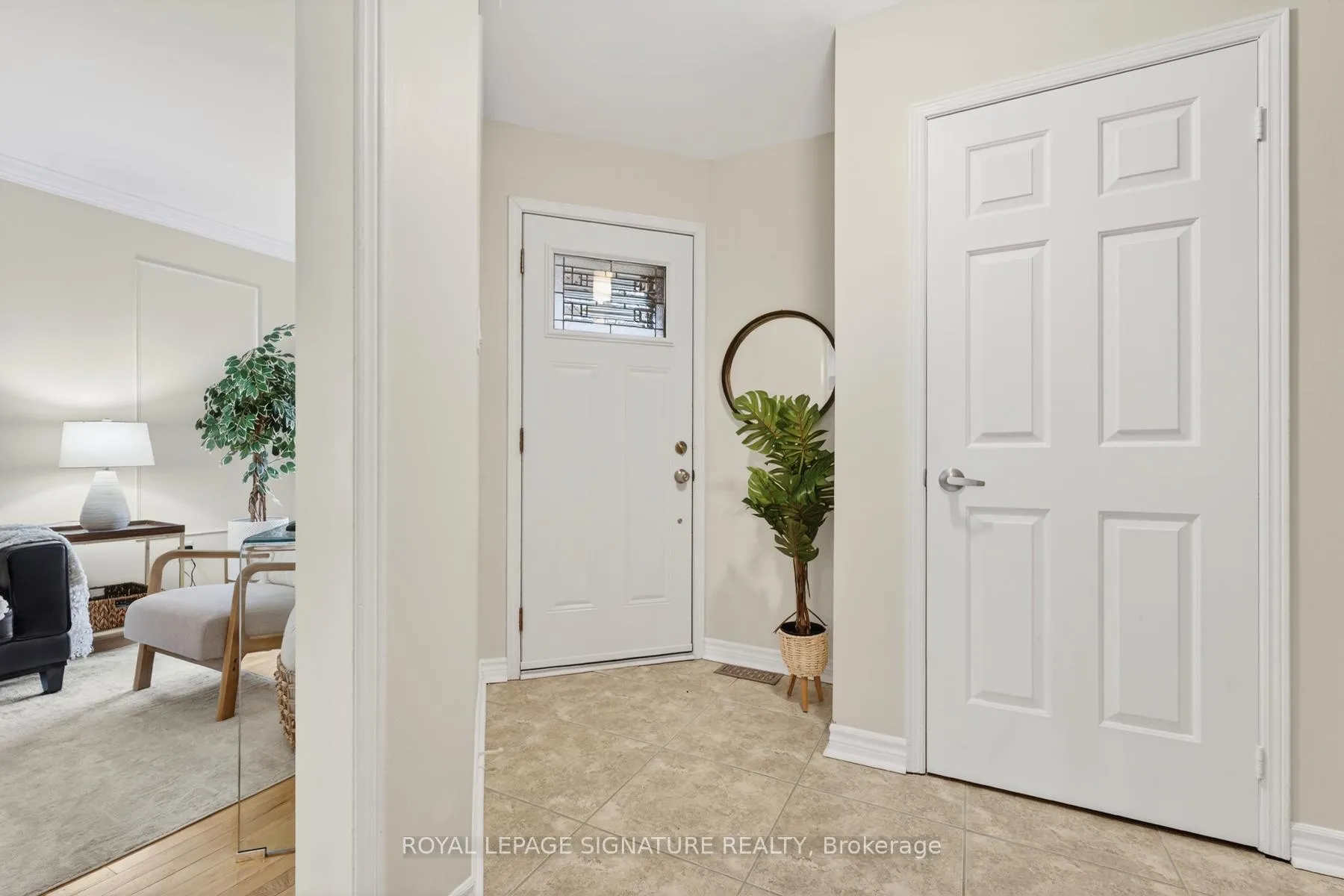 Photo 2 of 118 Bassett Boulevard, Whitby, Pringle Creek — HOMEH