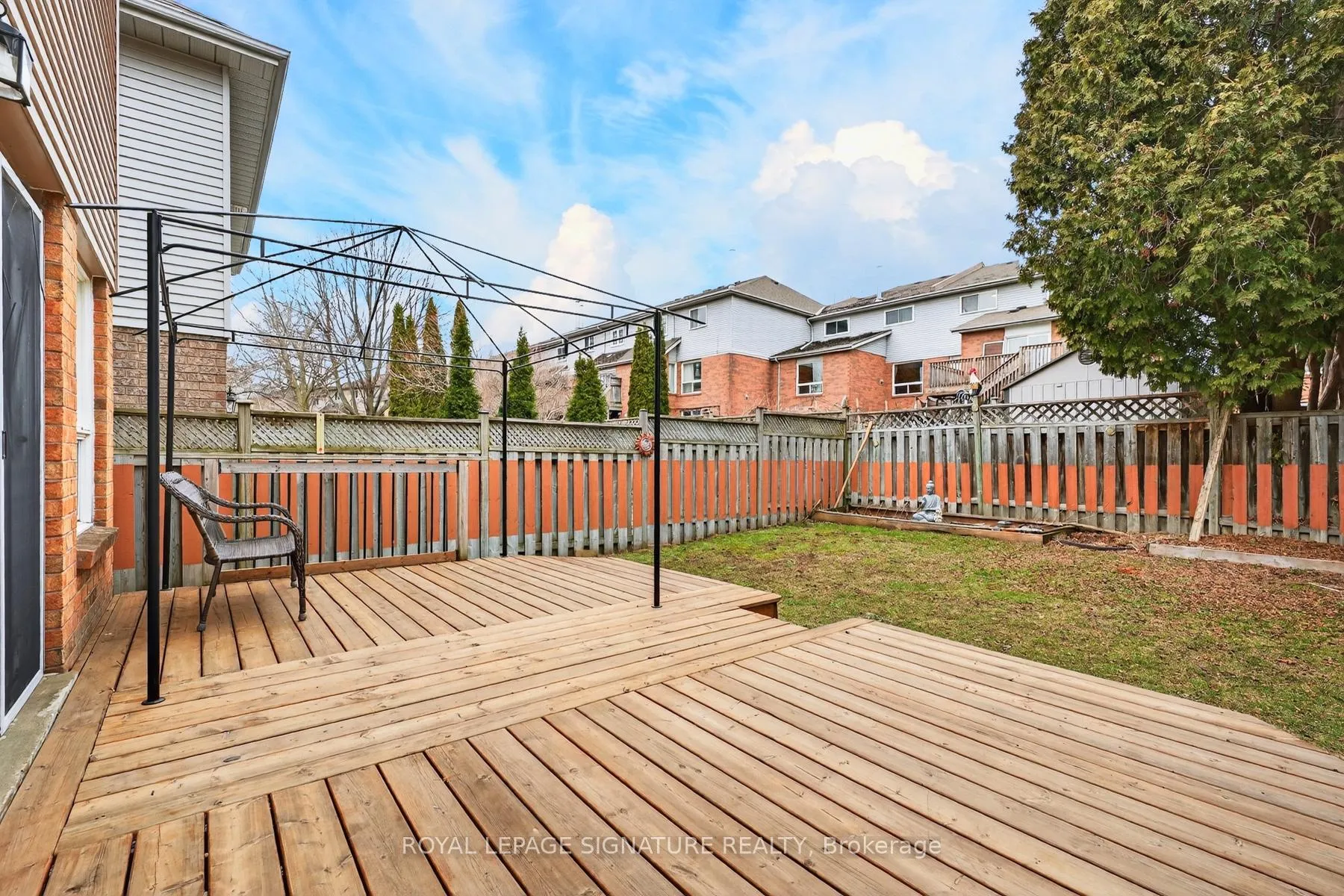 Photo 36 of 118 Bassett Boulevard, Whitby, Pringle Creek — HOMEH