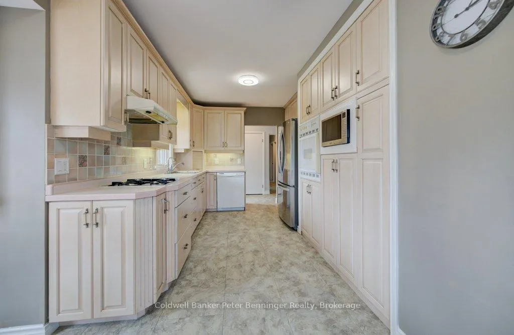 Photo 9 of 2 Mullen Drive, Brockton — HOMEH