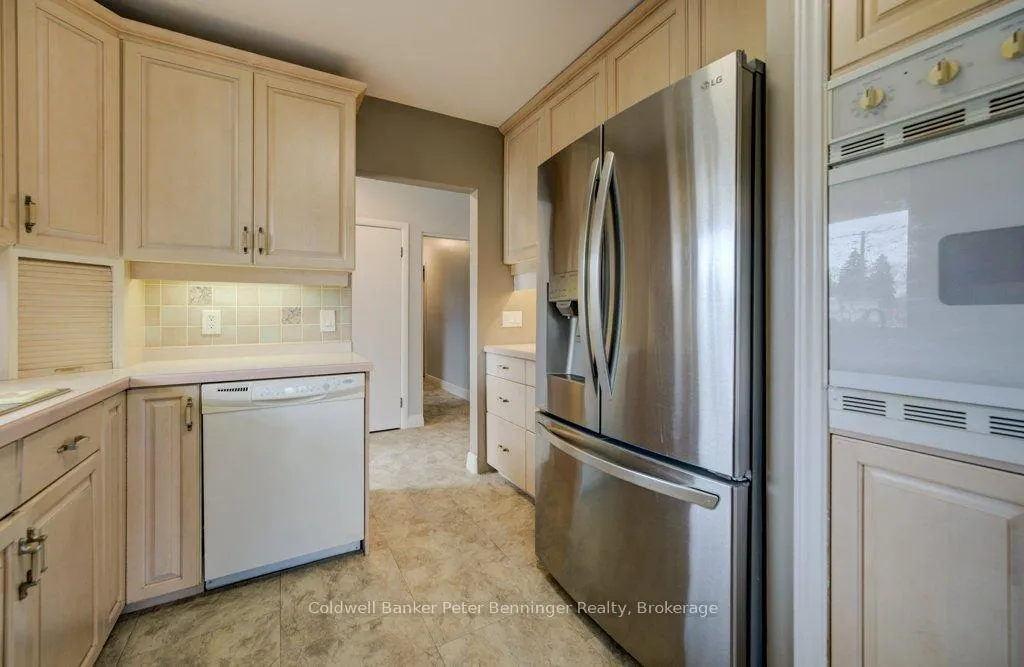 Photo 13 of 2 Mullen Drive, Brockton — HOMEH