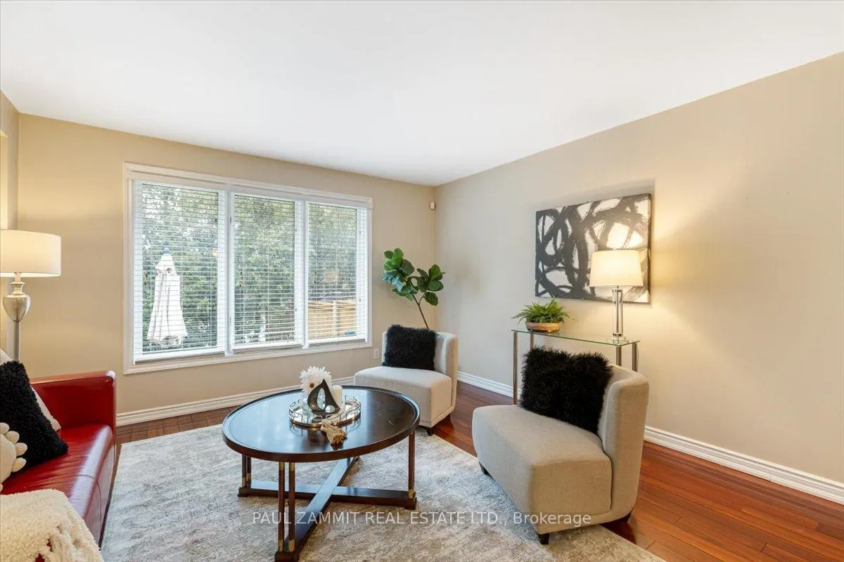 Photo 7 of 1 Wetherby Circle, Markham, German Mills — HOMEH