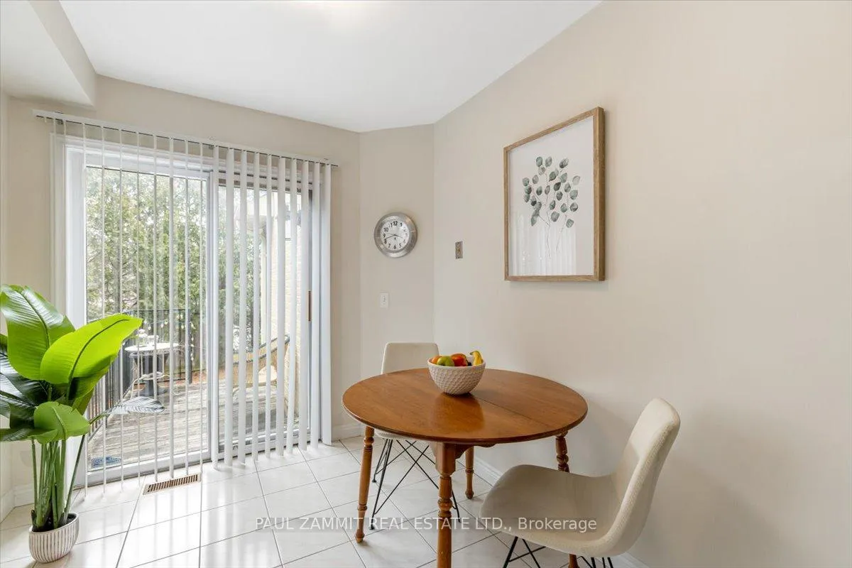Photo 17 of 1 Wetherby Circle, Markham, German Mills — HOMEH
