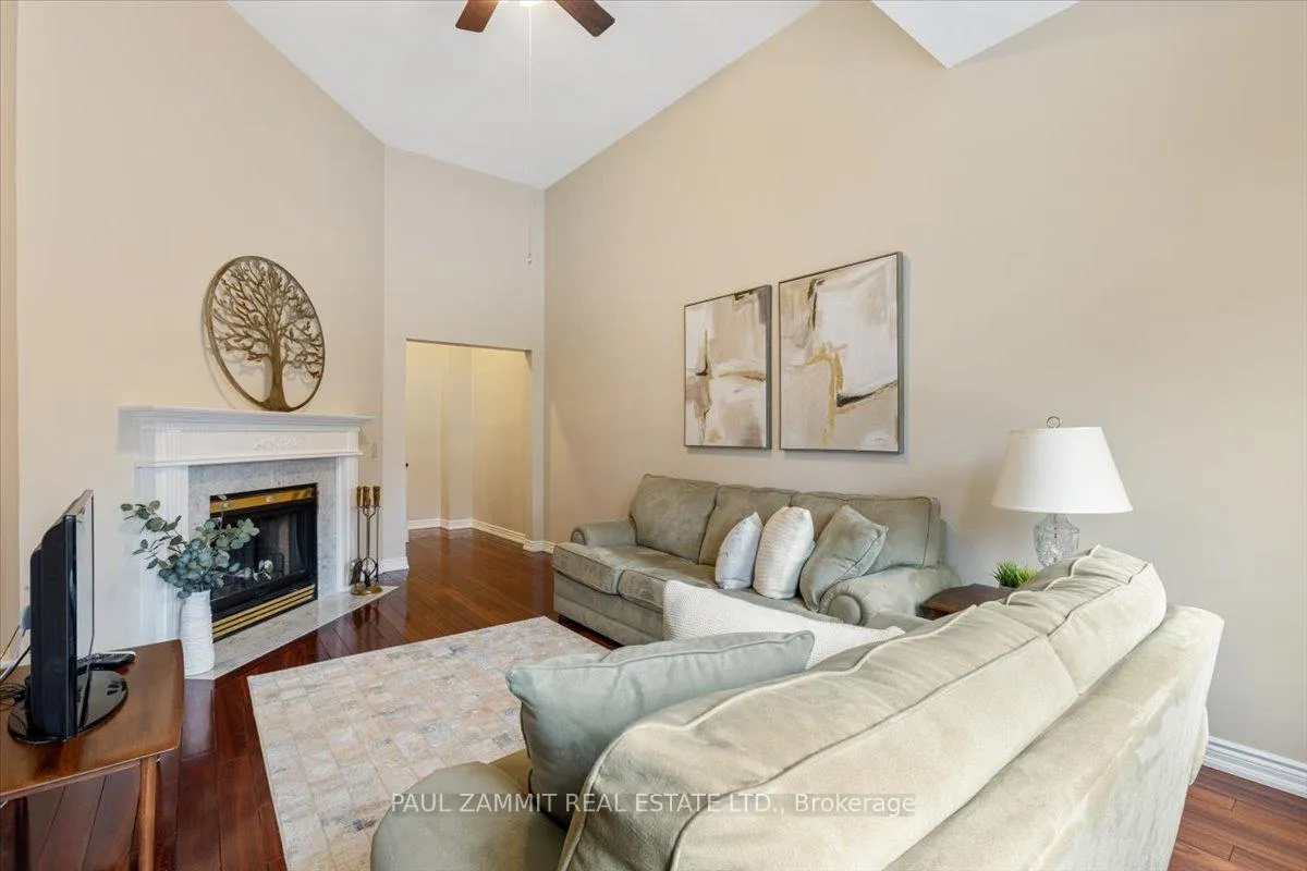 Photo 19 of 1 Wetherby Circle, Markham, German Mills — HOMEH