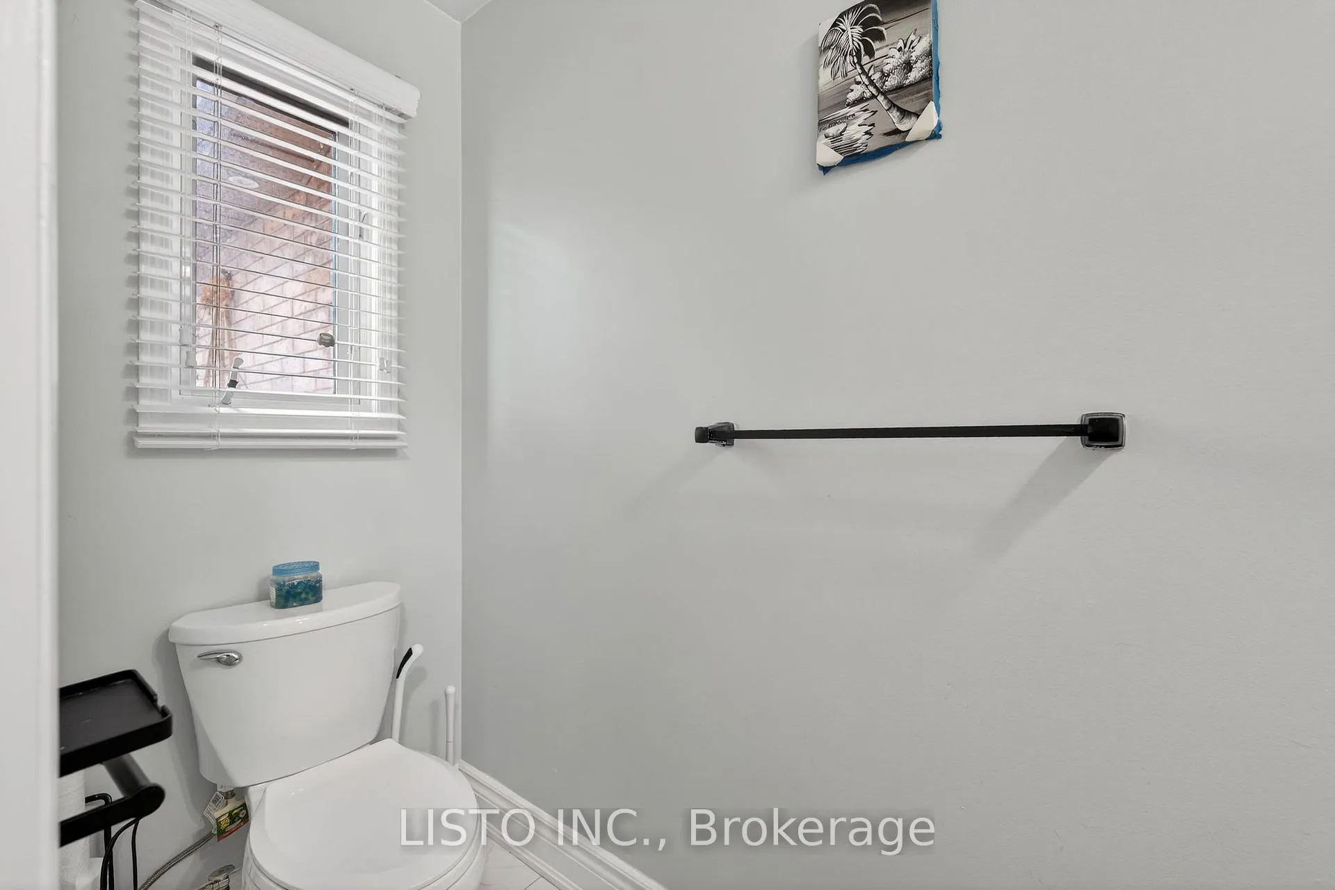 Photo 13 of 106 Timber Mill Avenue N, Whitby, Williamsburg — HOMEH