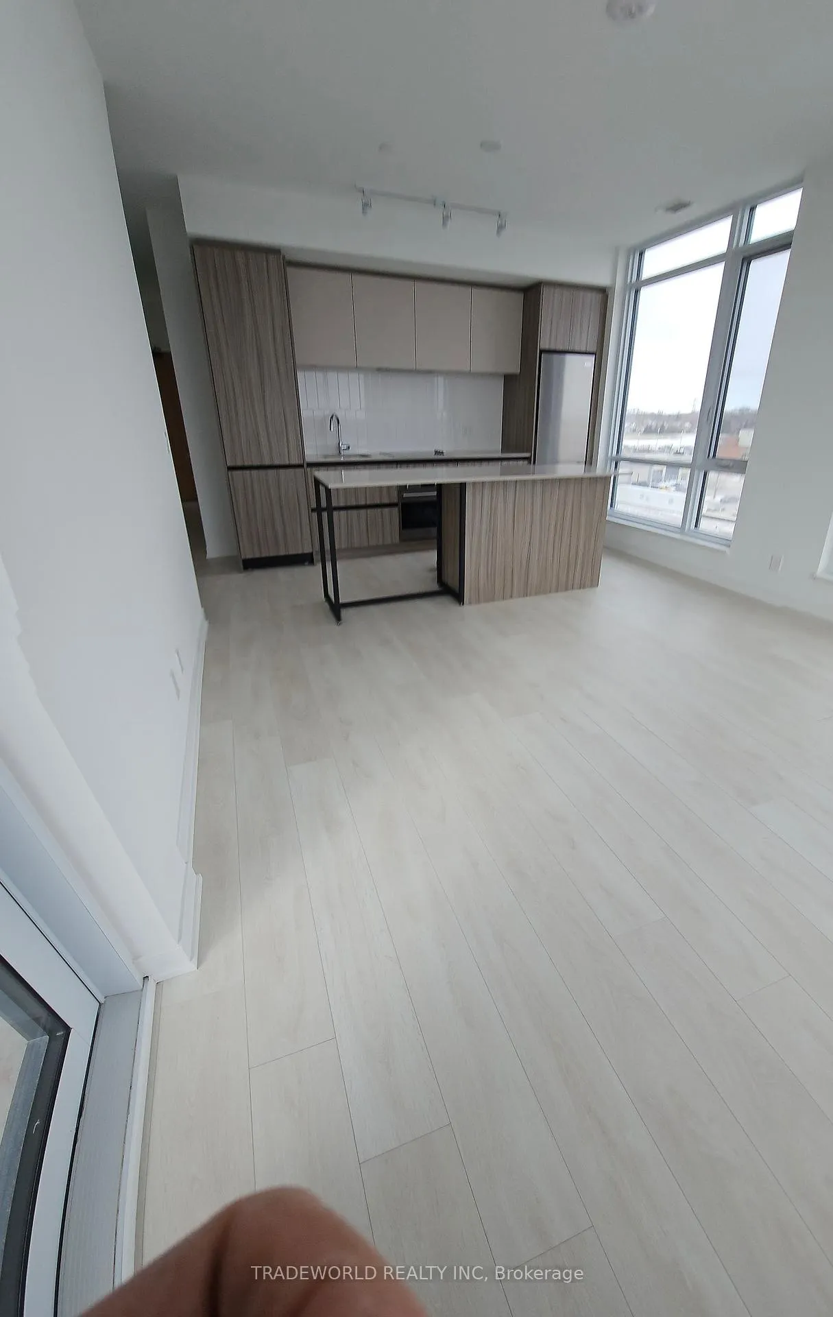 Photo 2 of Unit 604, 7950 Bathurst Street, Vaughan, Beverley Glen — HOMEH